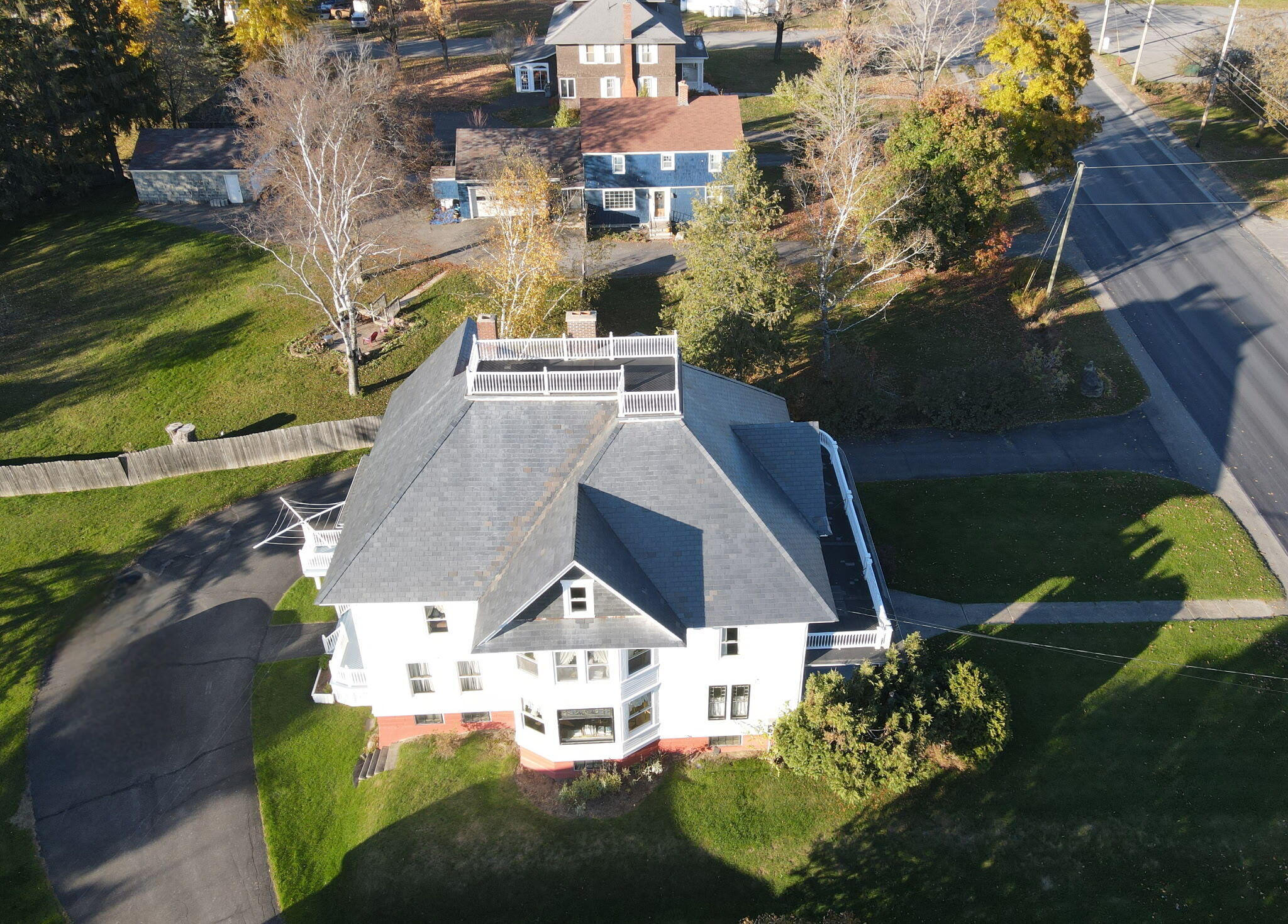 main property photo 12