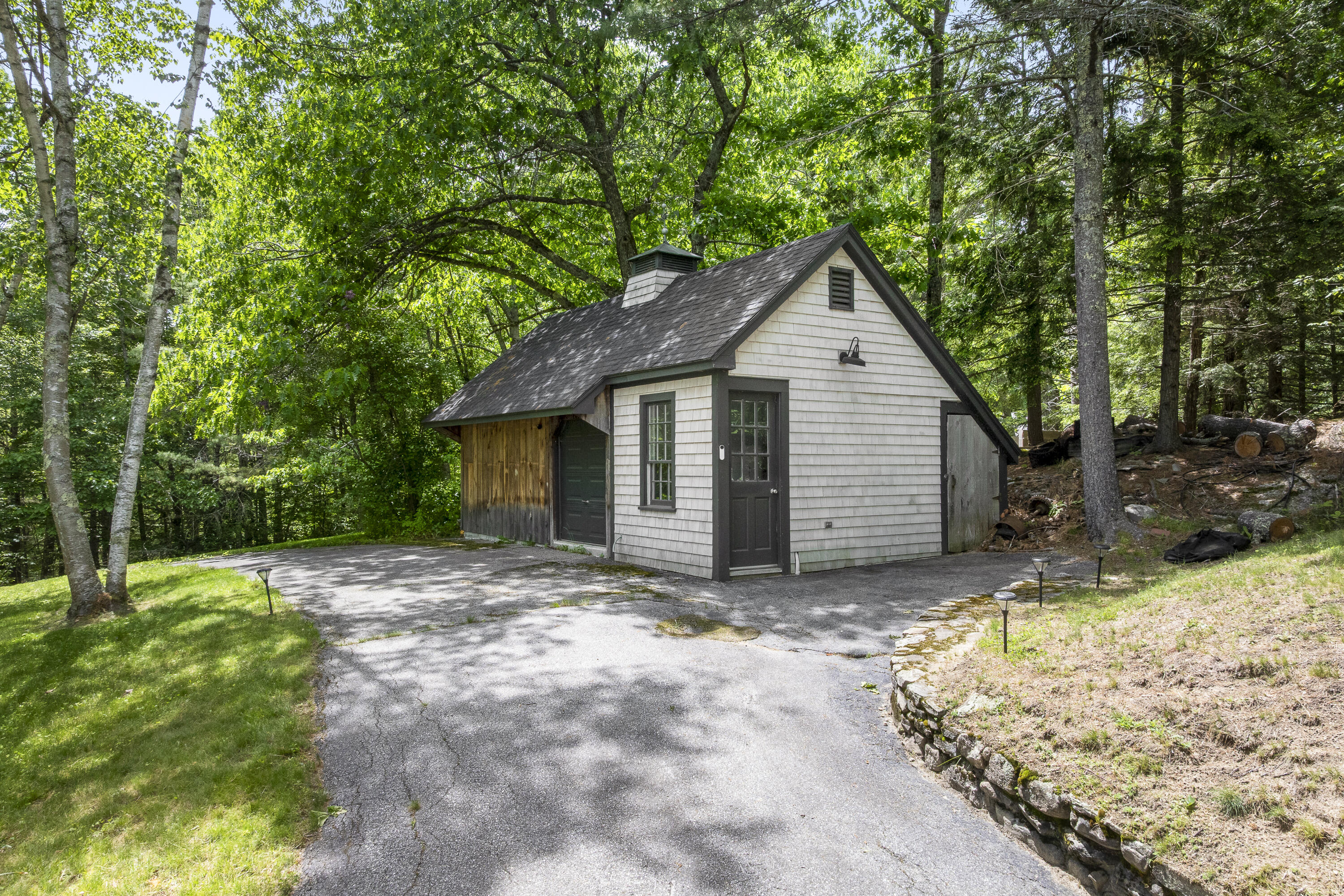 main property photo 43