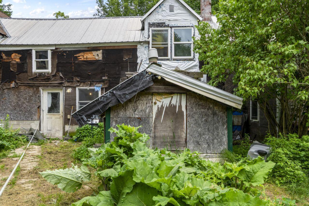 main property photo 50