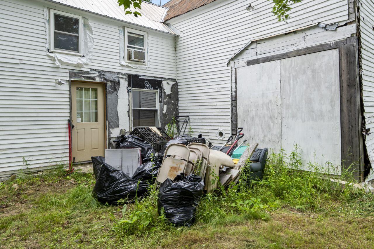 main property photo 58