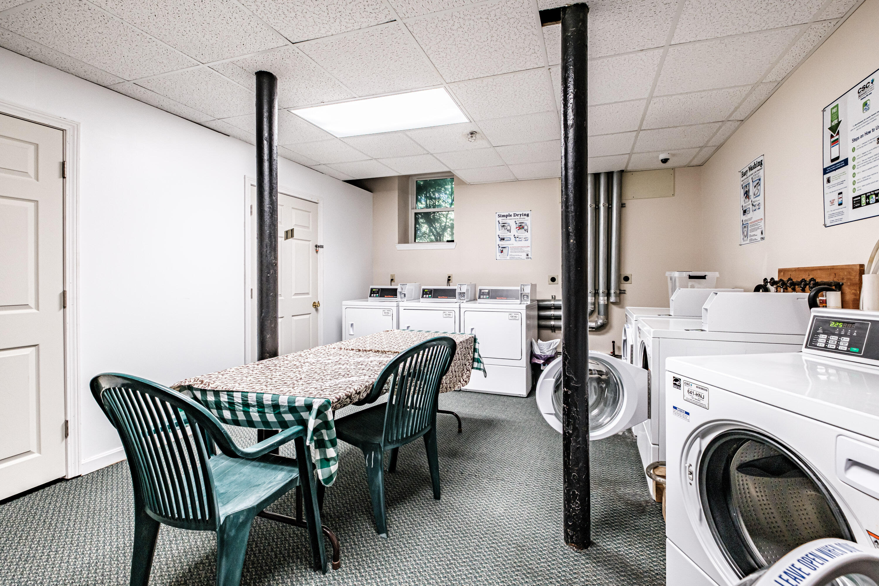 main property photo 30