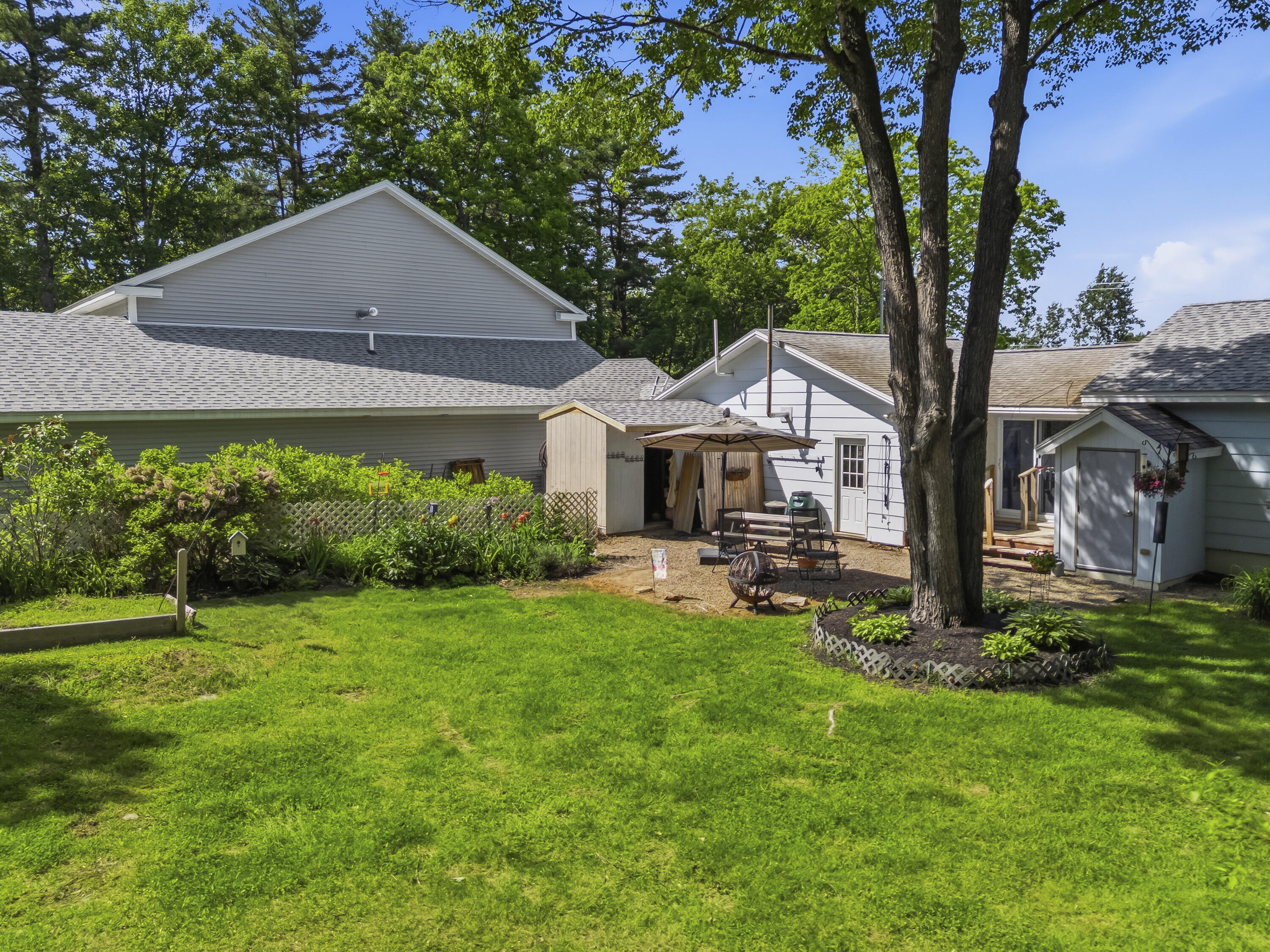 main property photo 53