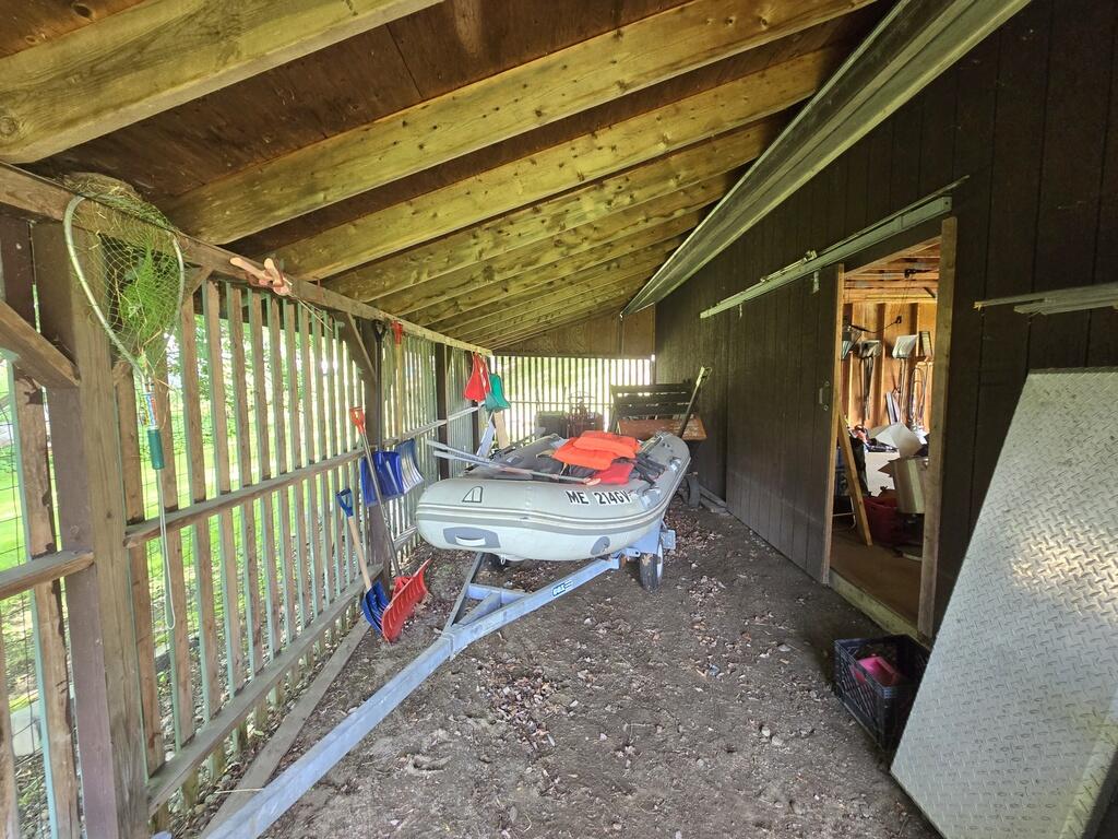 main property photo 96