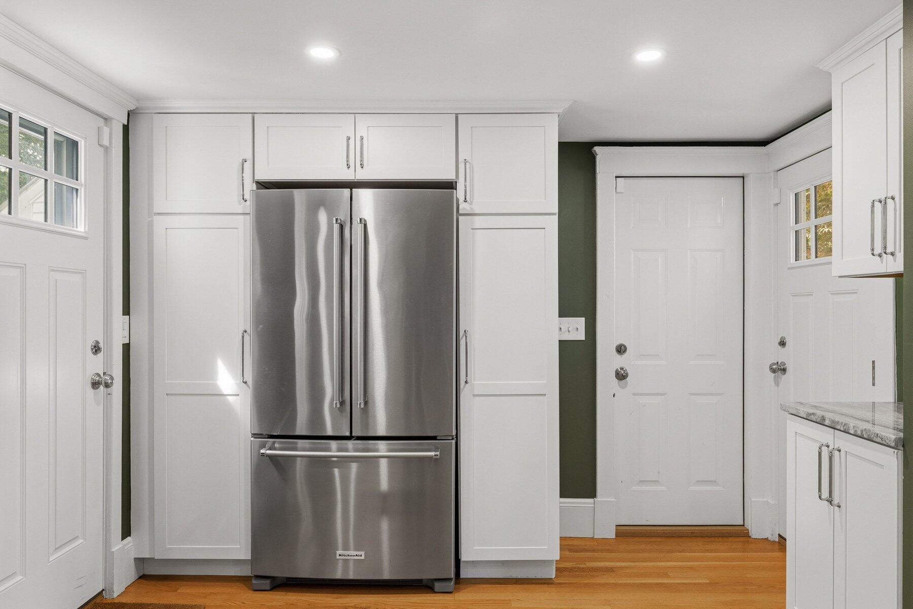 main property photo 13