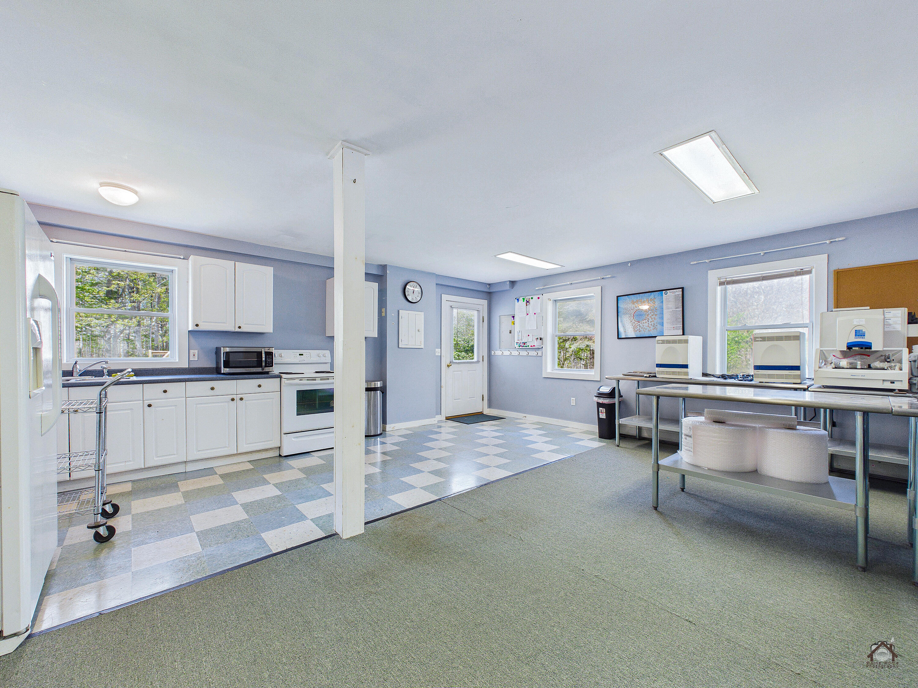 main property photo 51