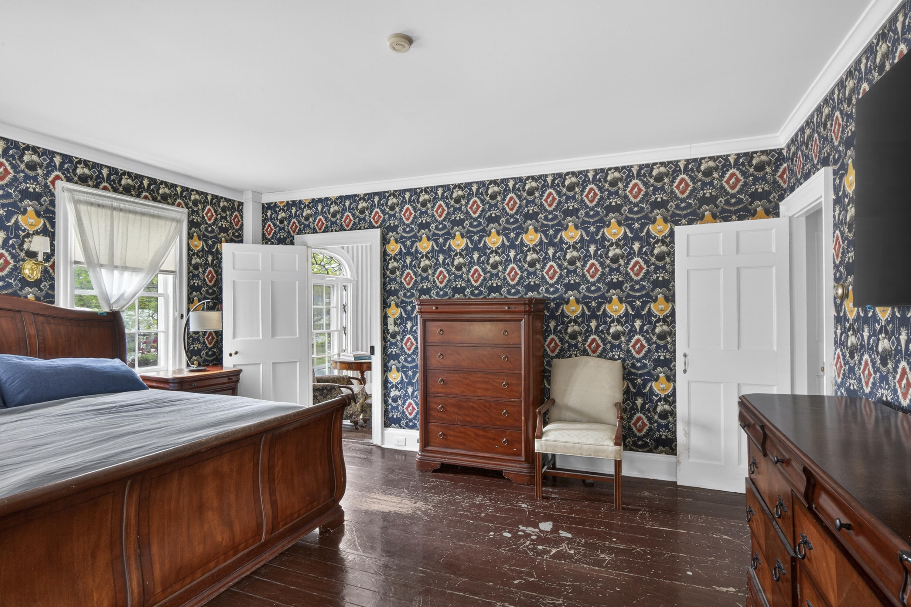 main property photo 22