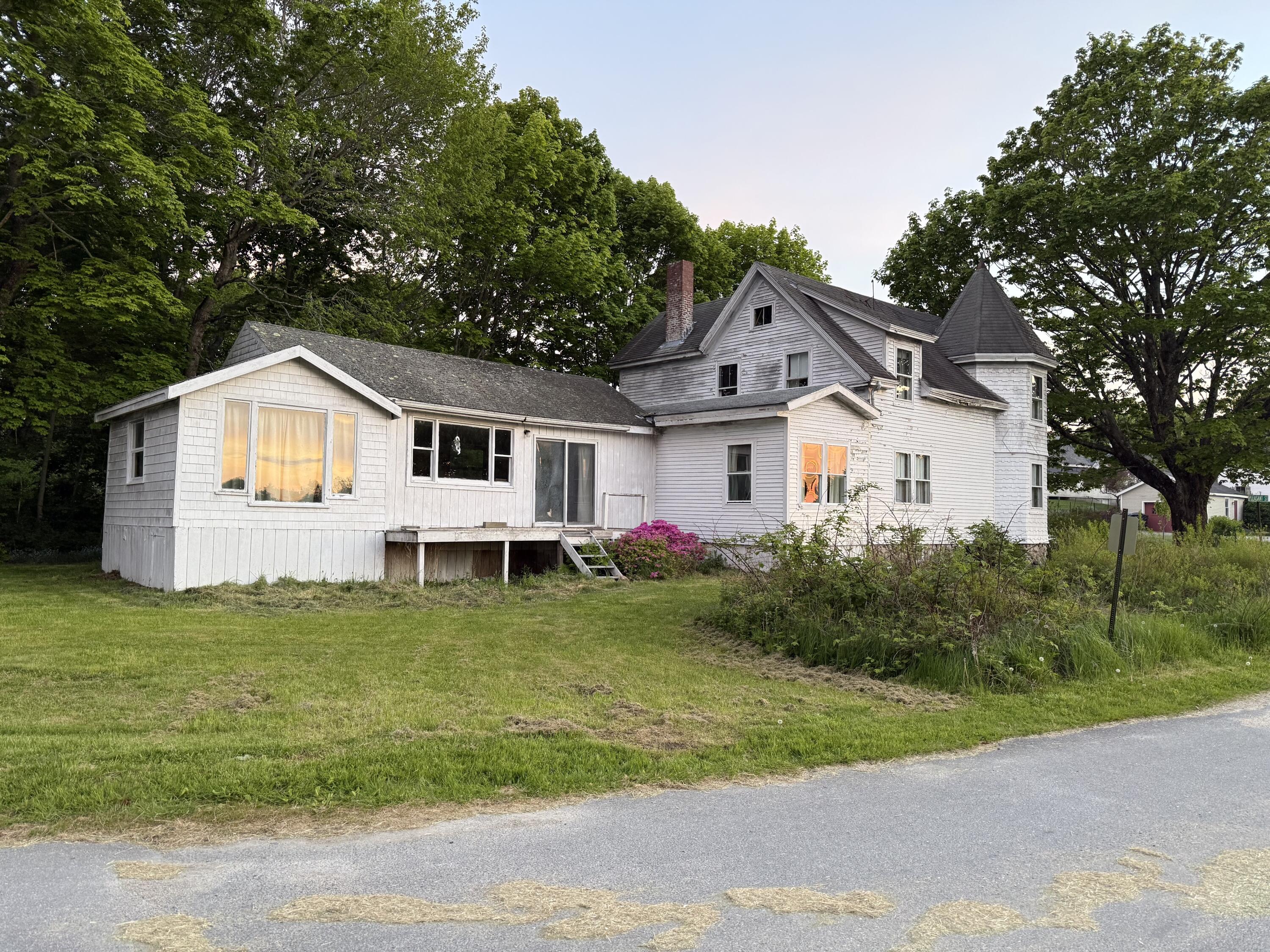 main property photo 7