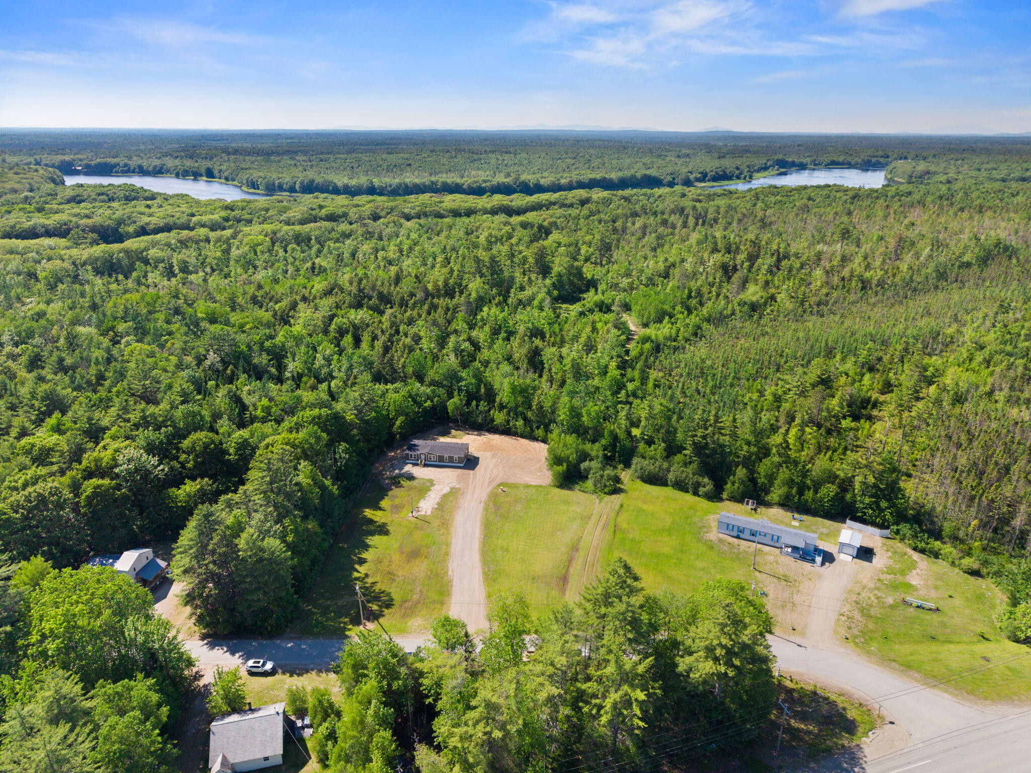 main property photo 50
