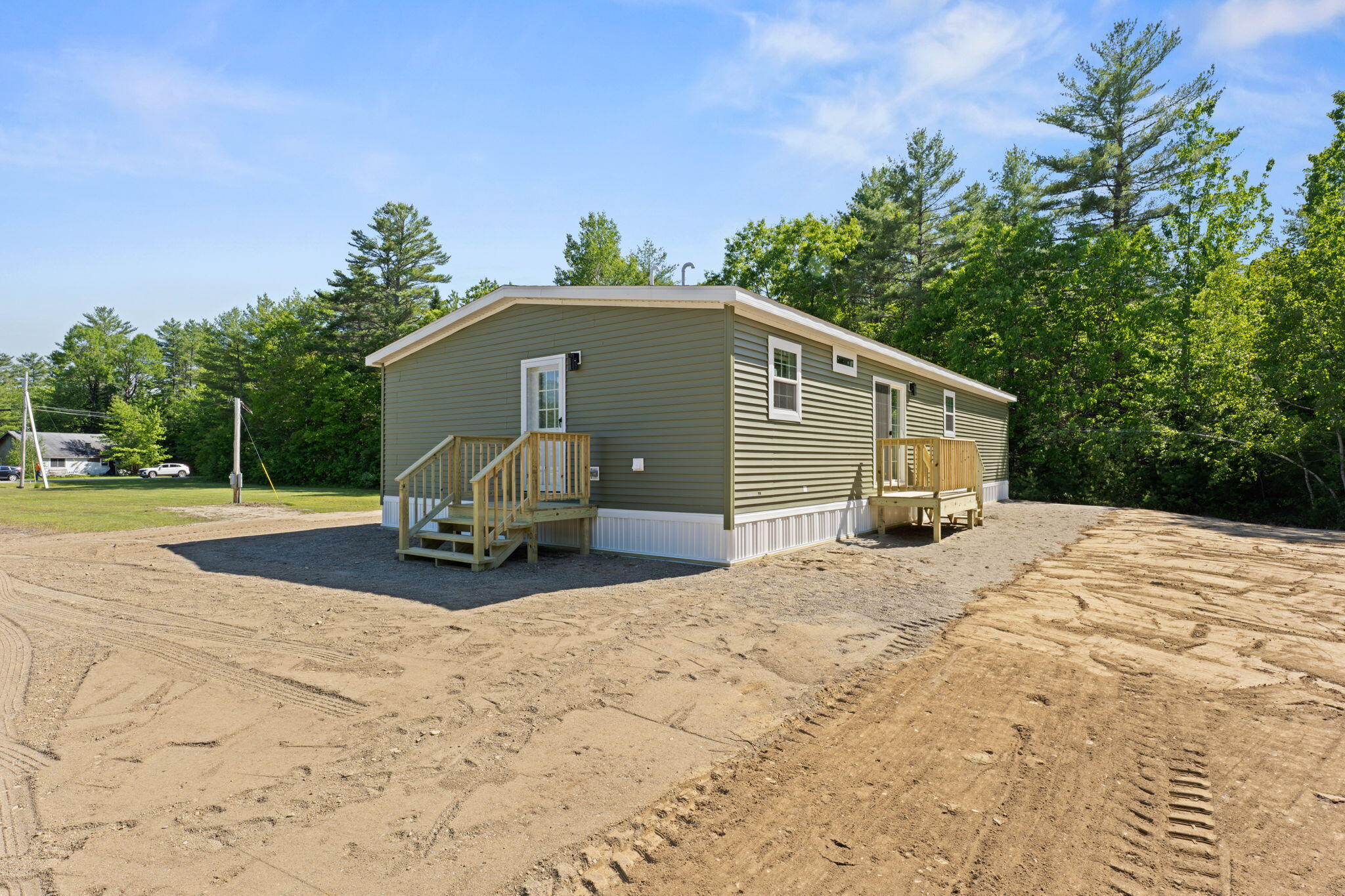 main property photo 8