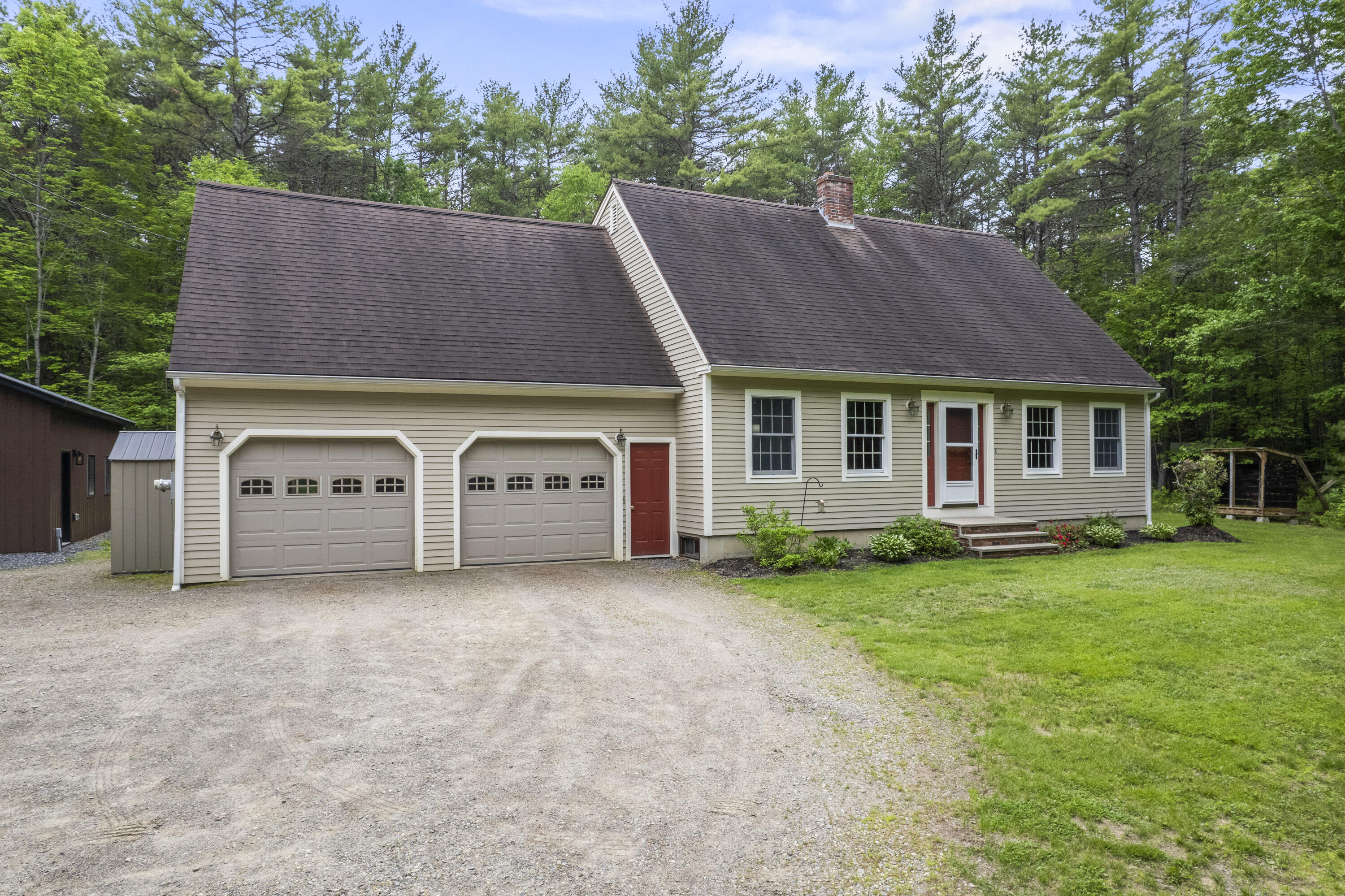main property photo 3