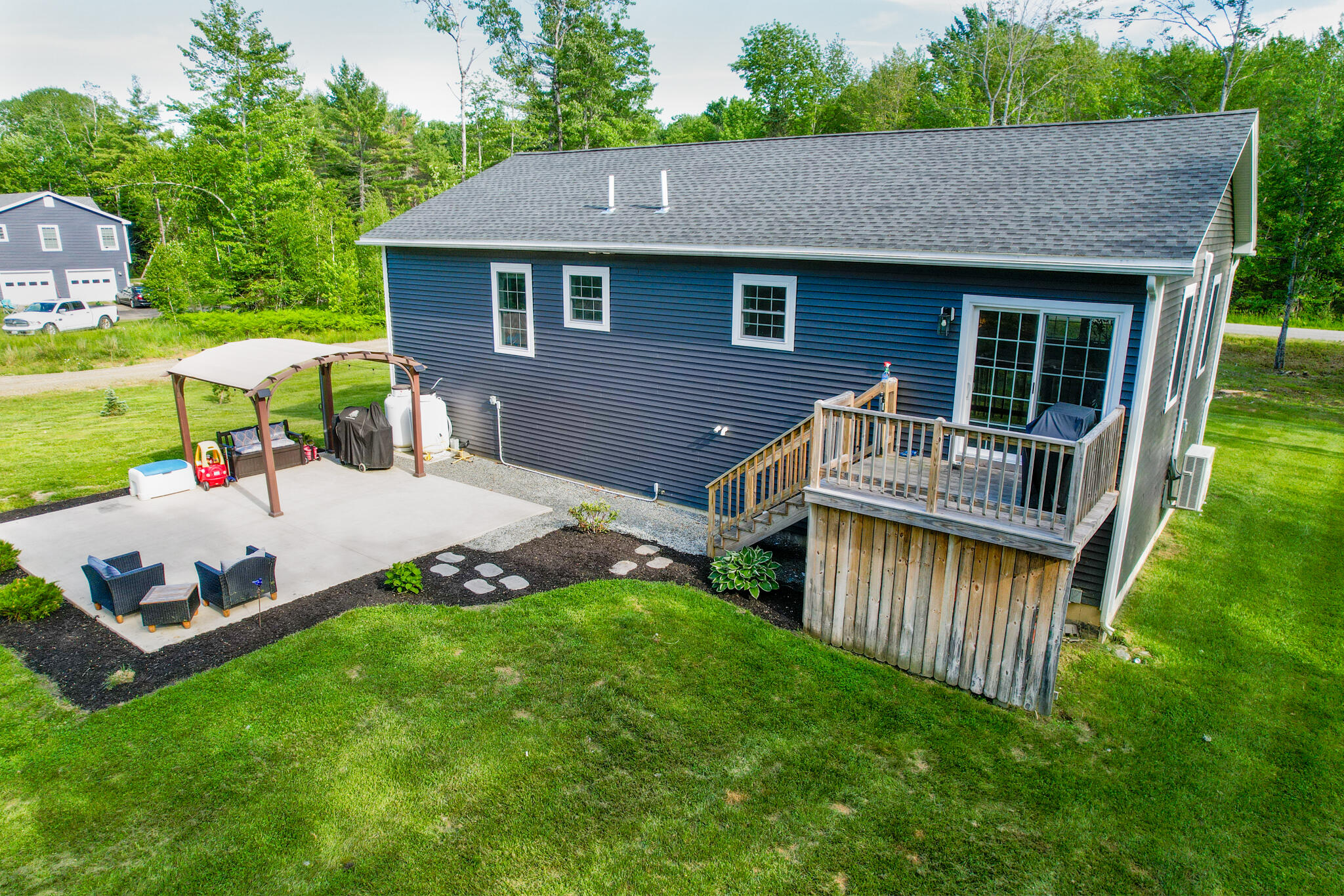 main property photo 3