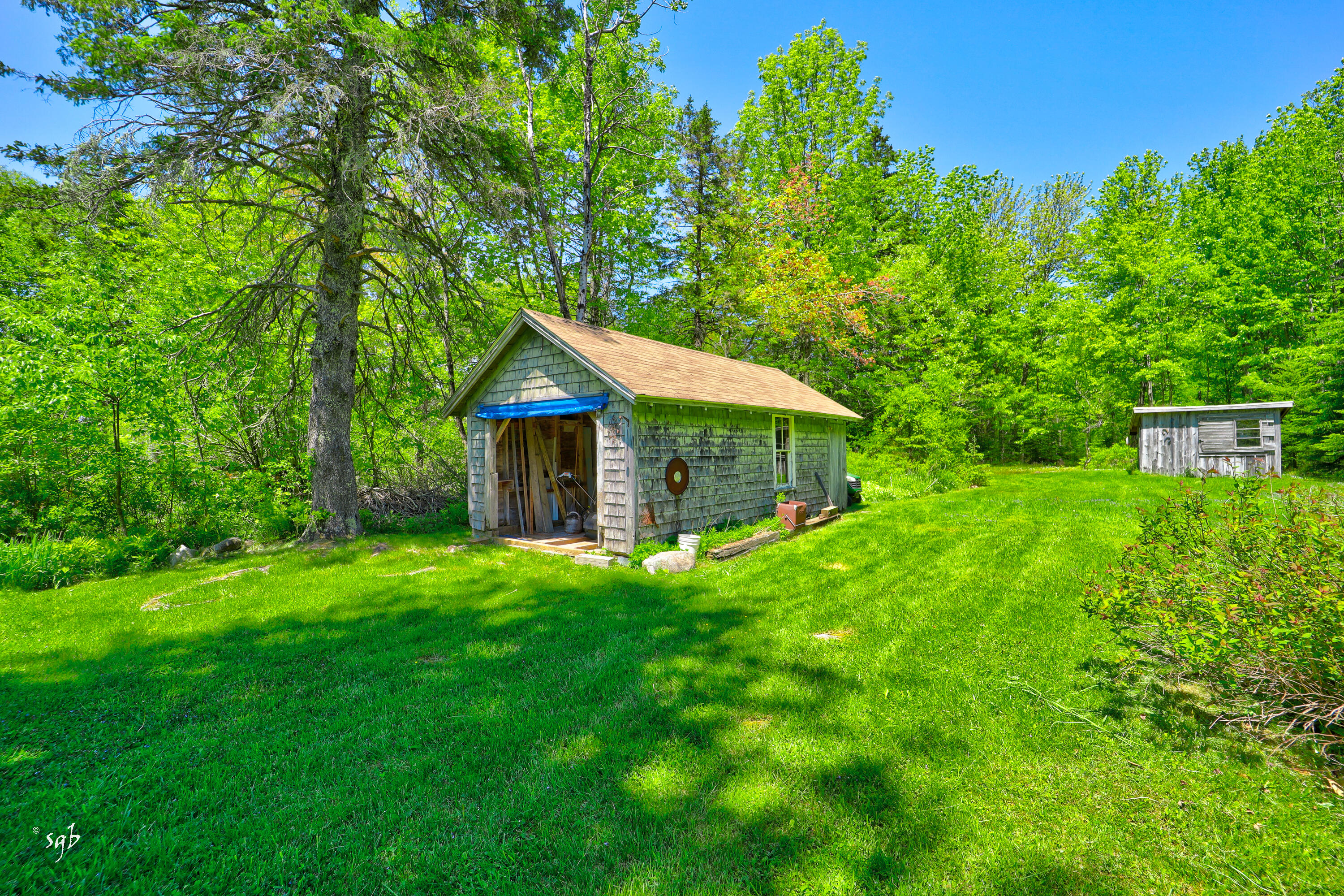 main property photo 22