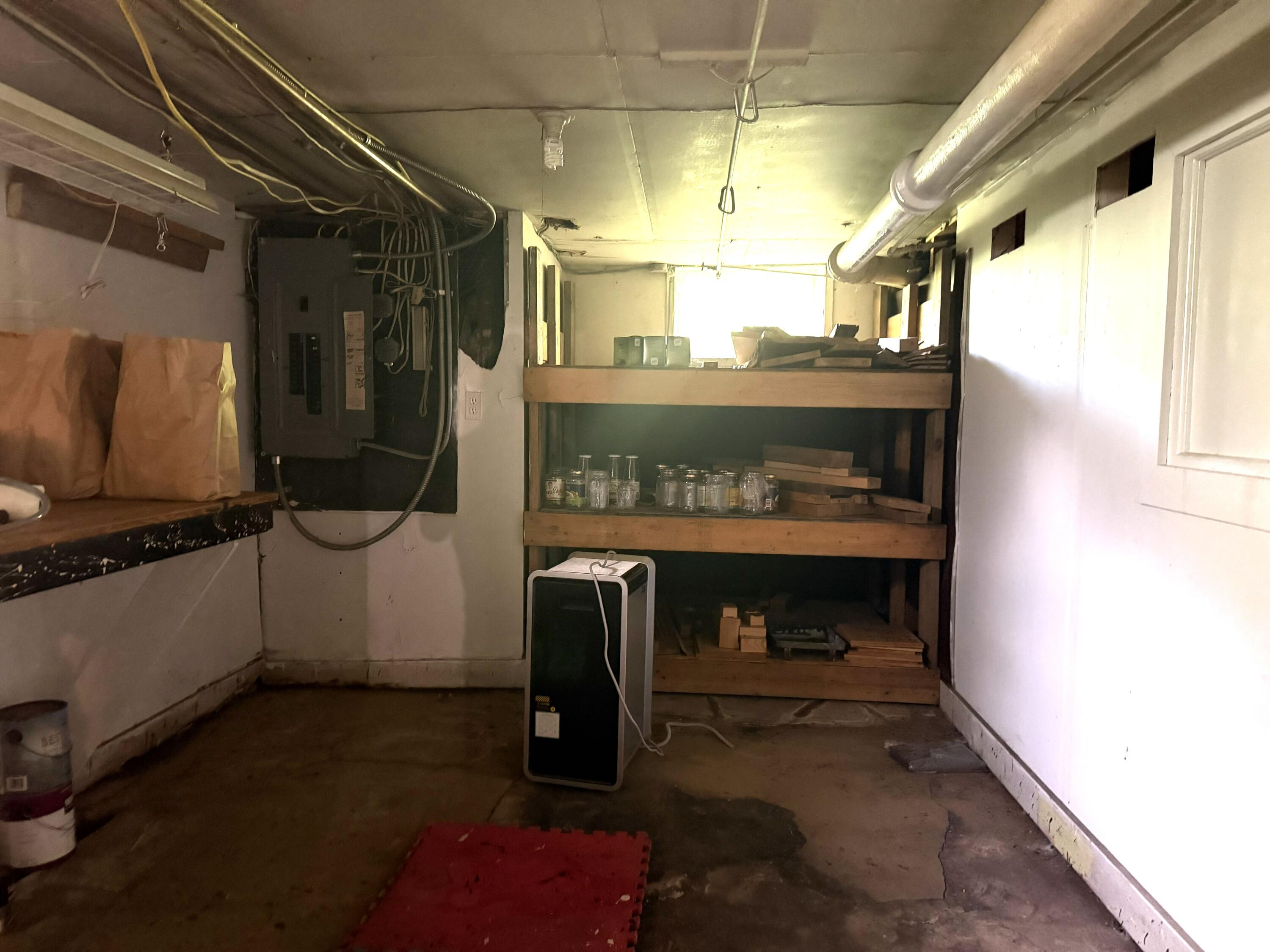 main property photo 33