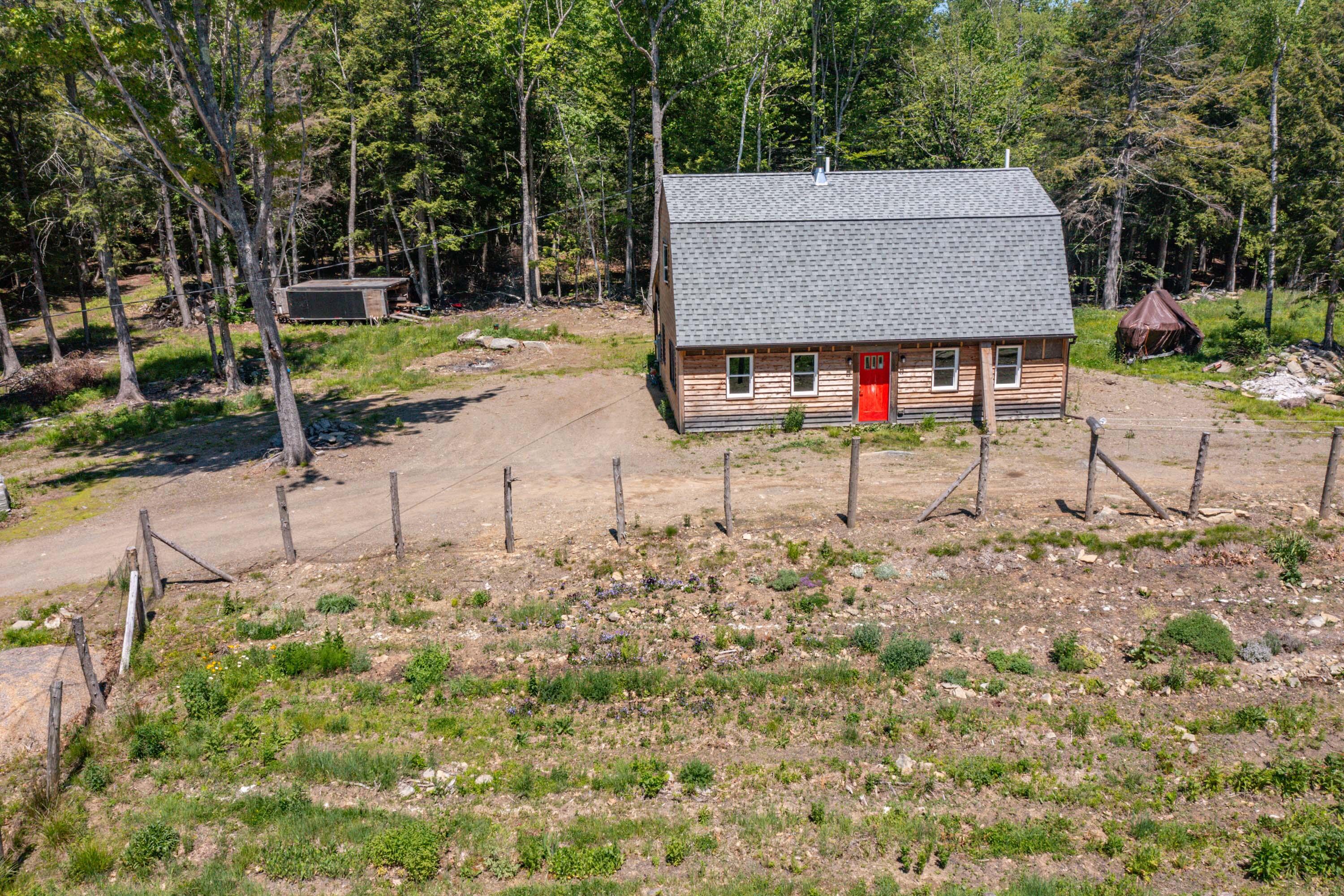 main property photo 25