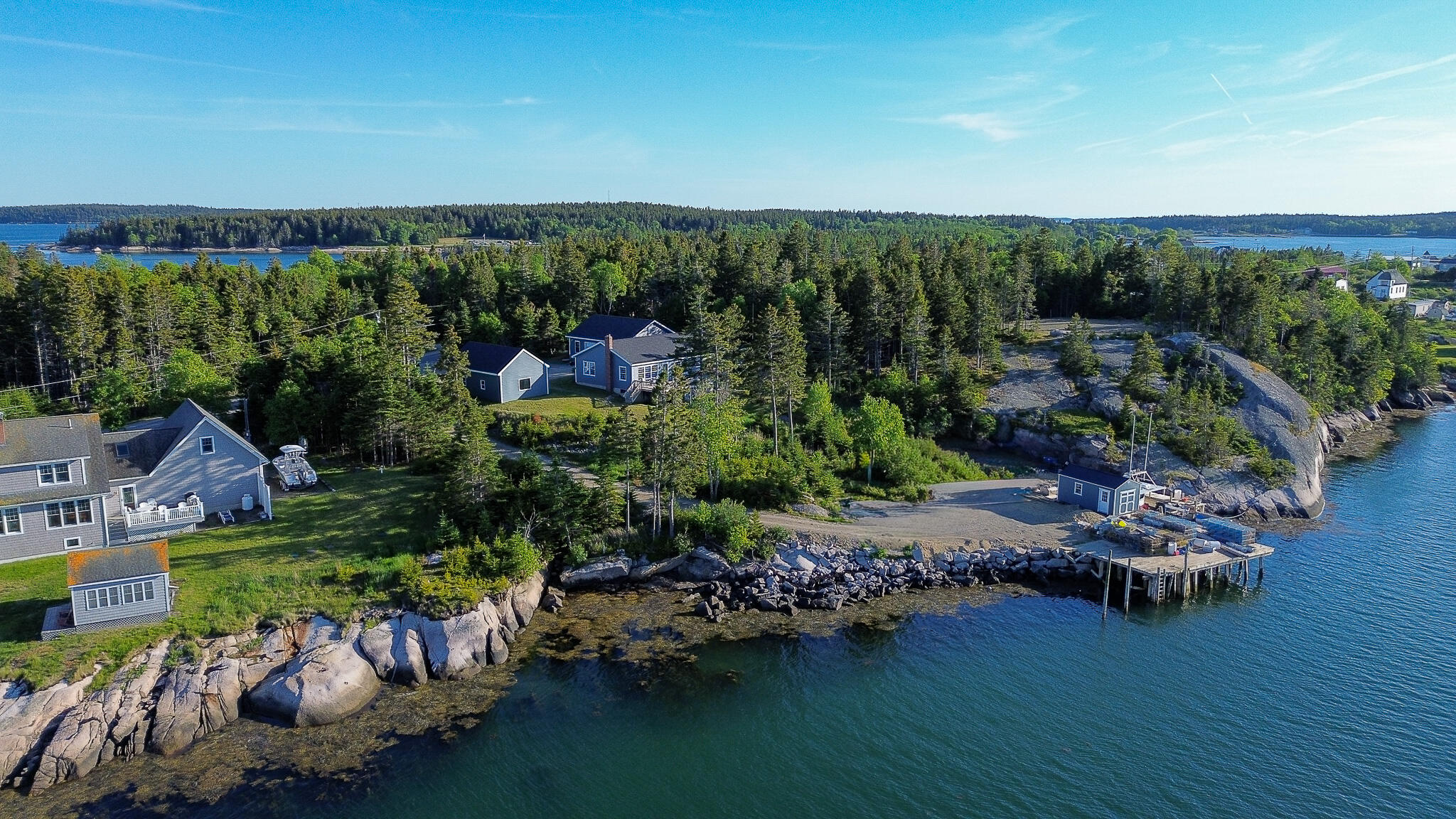 main property photo 20