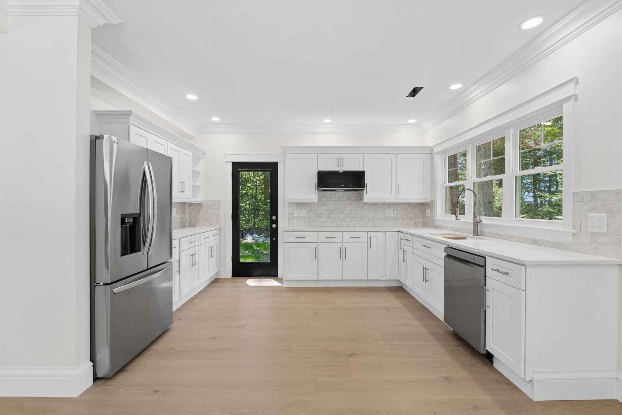 main property photo 60