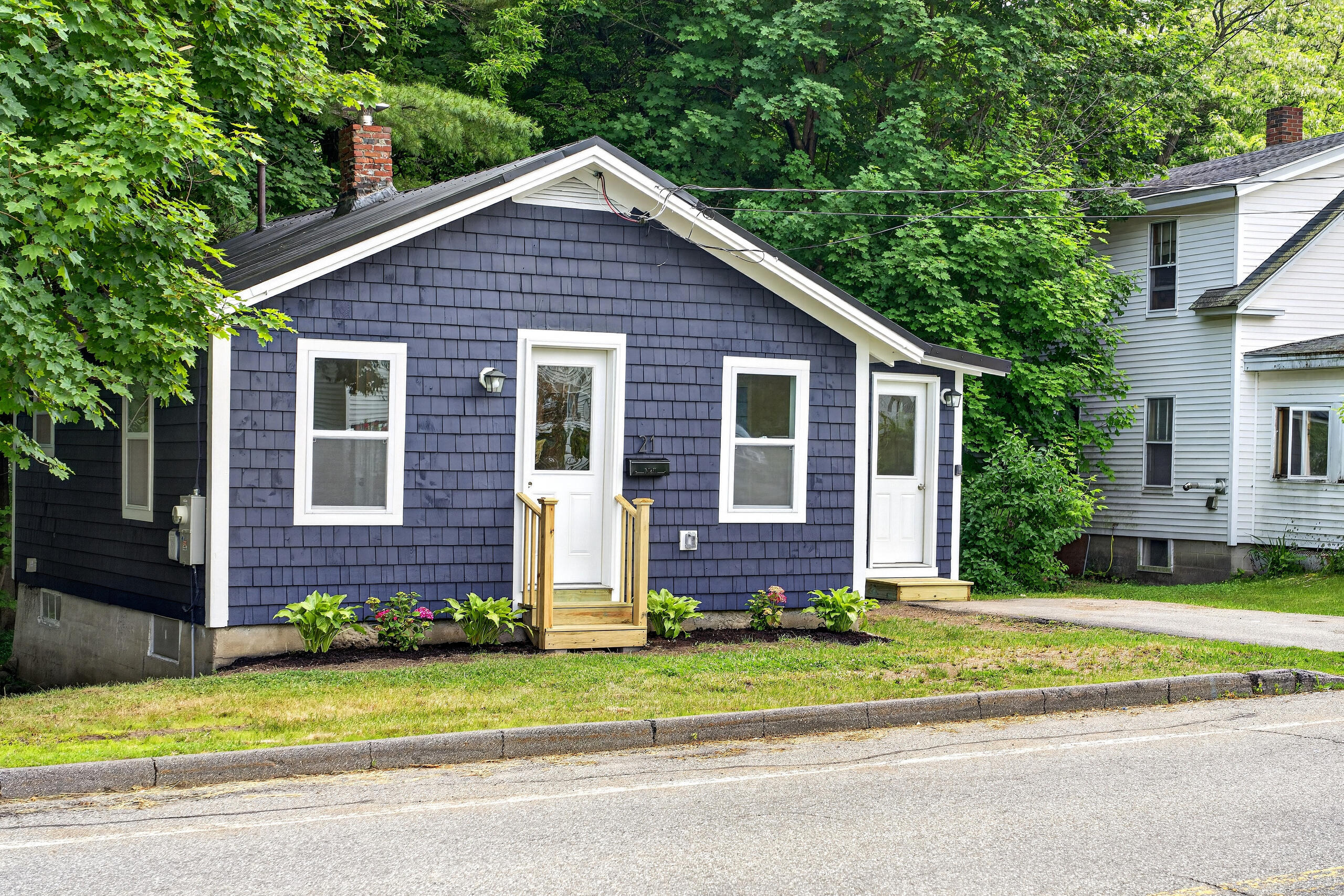 main property photo 25
