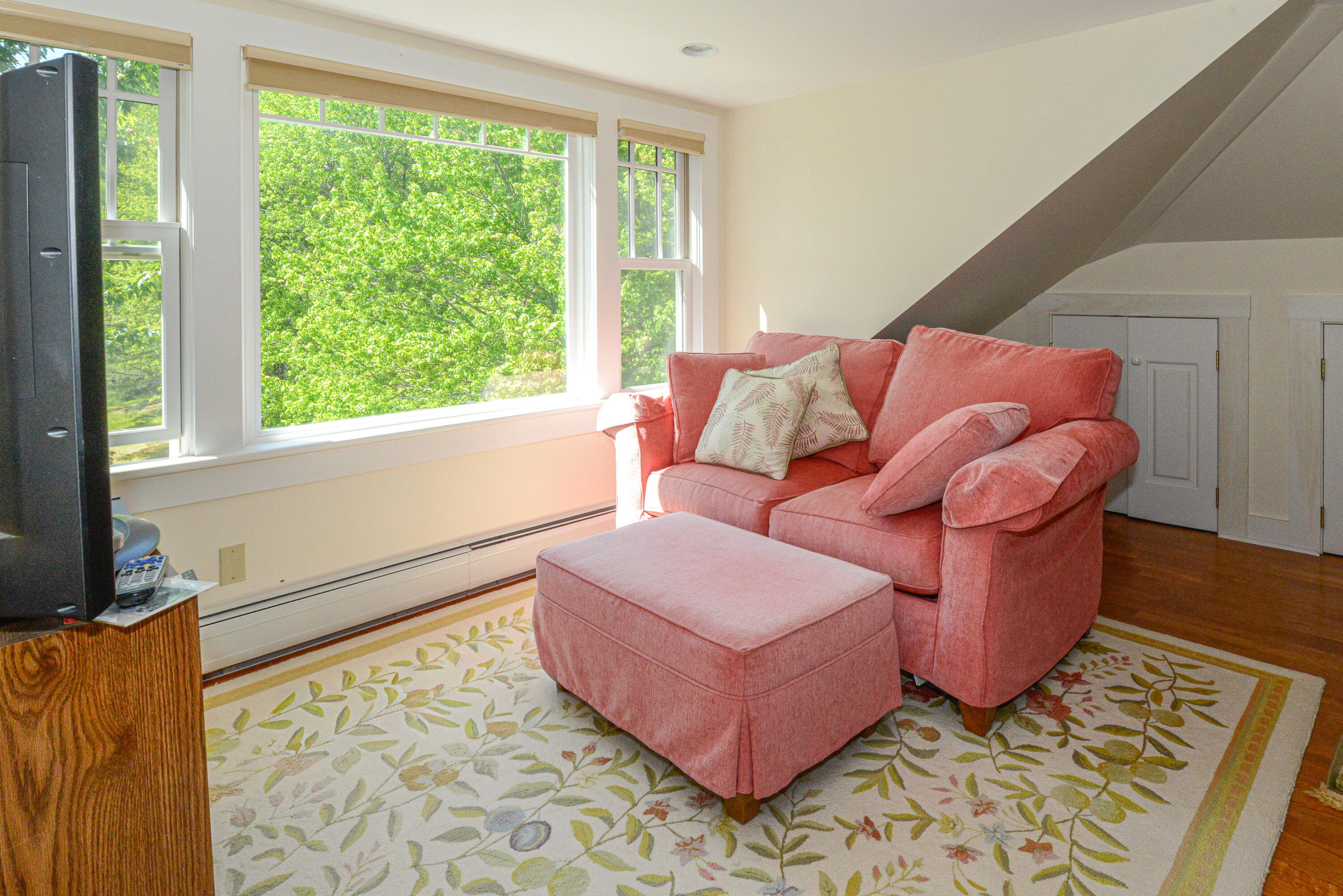 main property photo 61