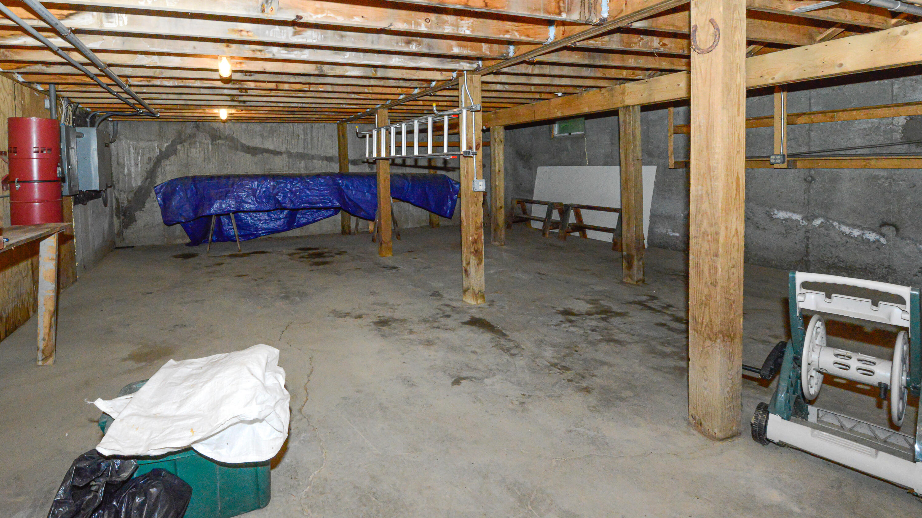 main property photo 68