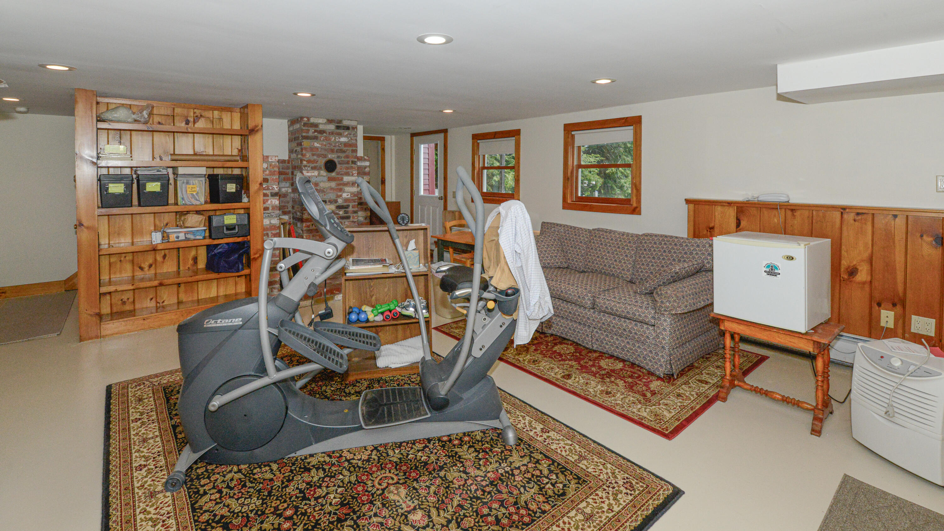 main property photo 77