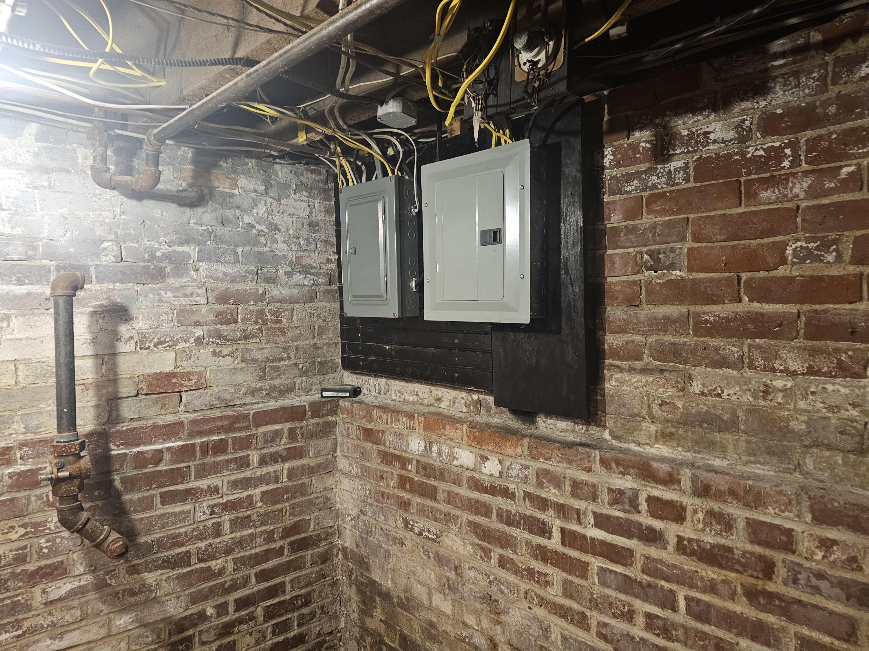 main property photo 17