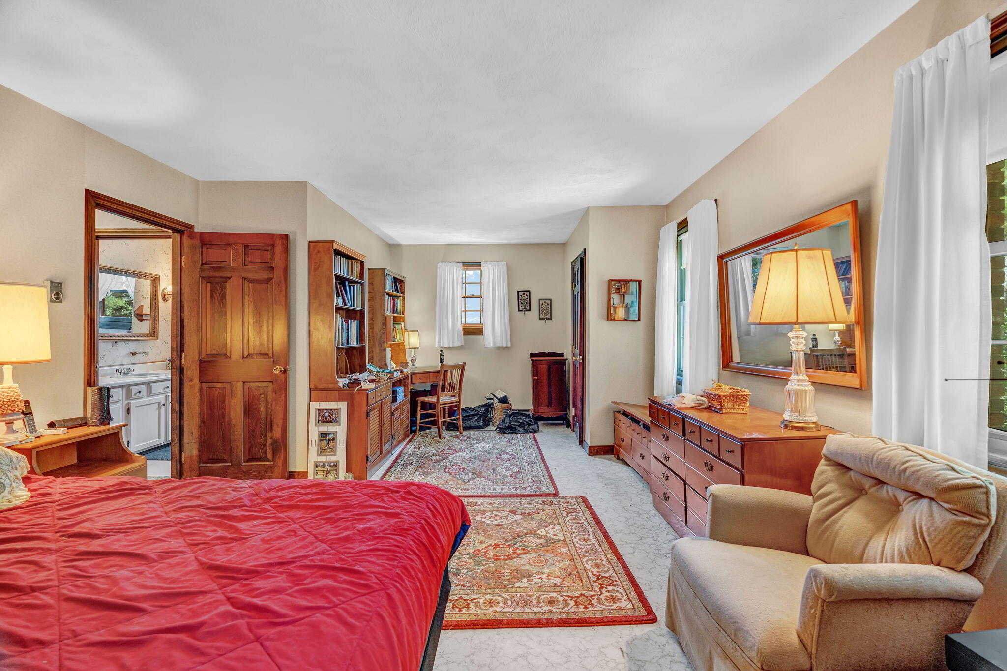main property photo 32