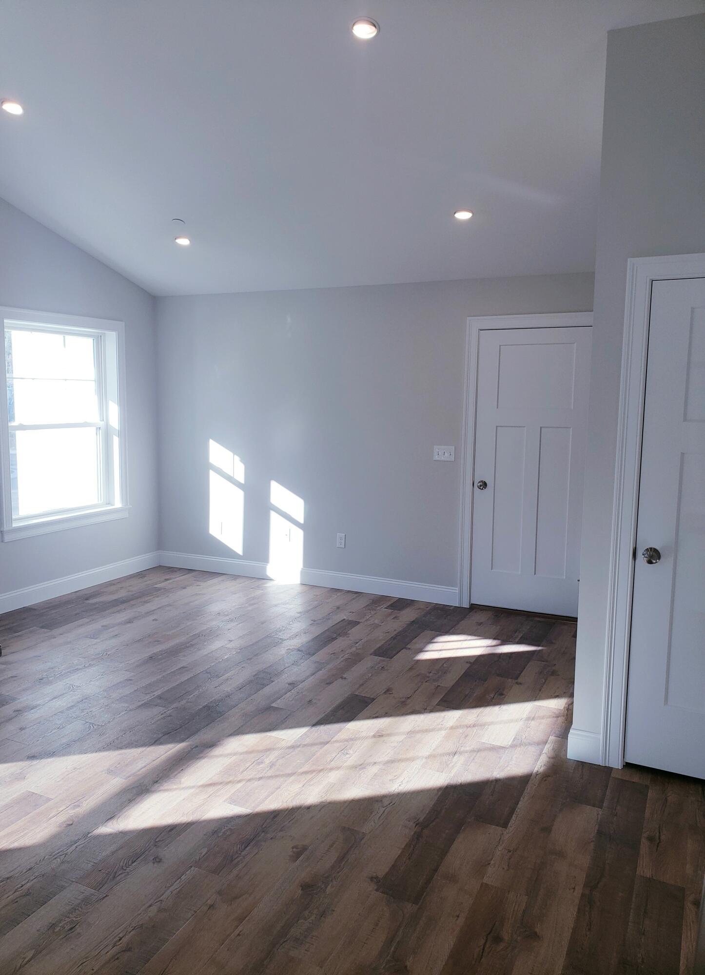 main property photo 127