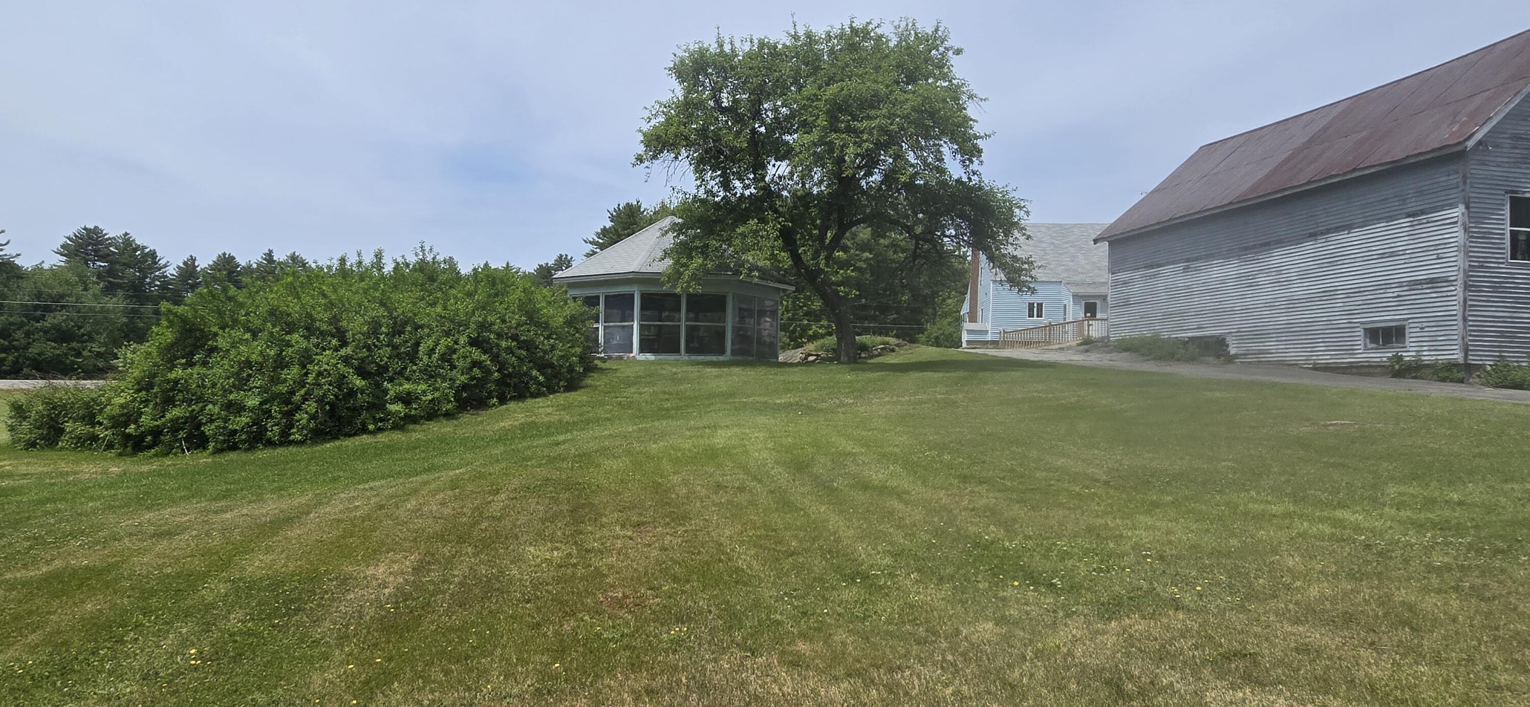 main property photo 12