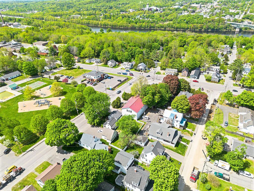 main property photo 49