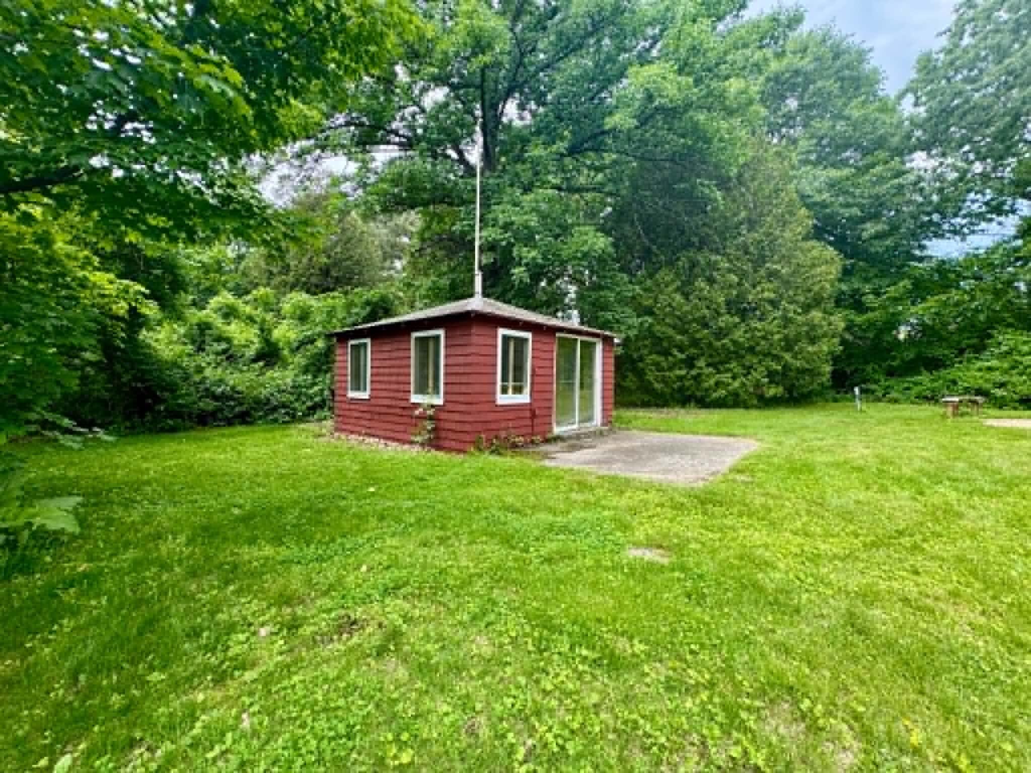 main property photo 41