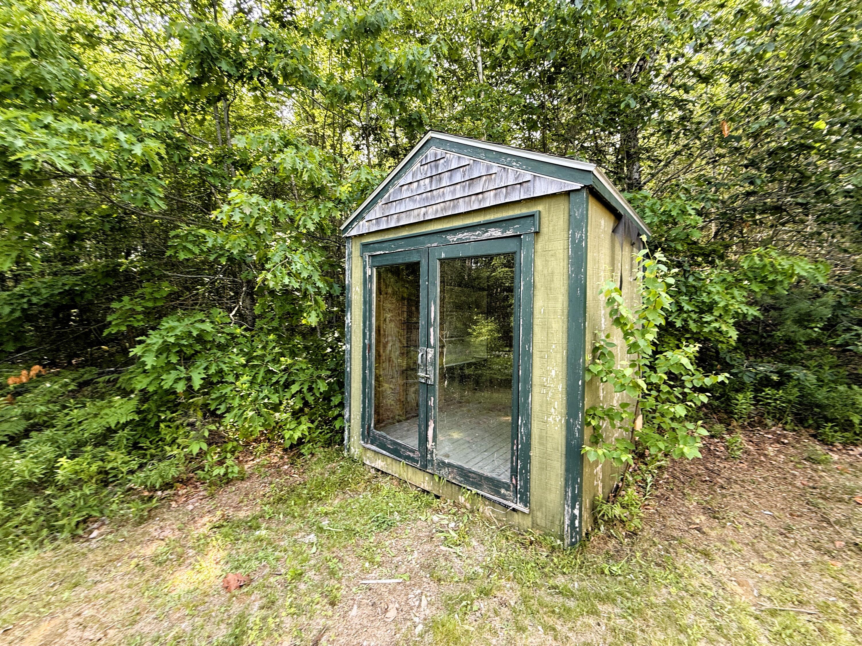 main property photo 17