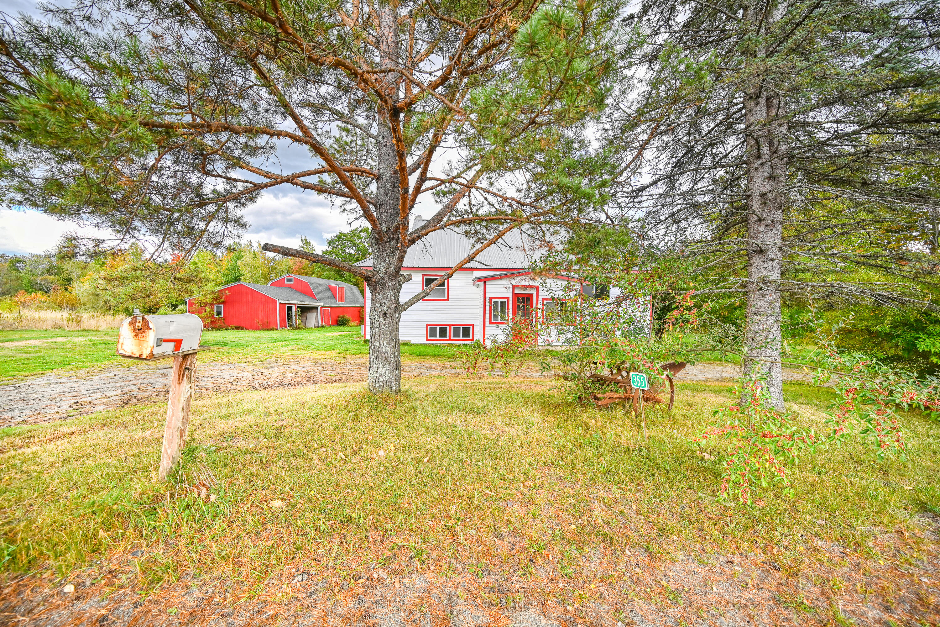 main property photo 23