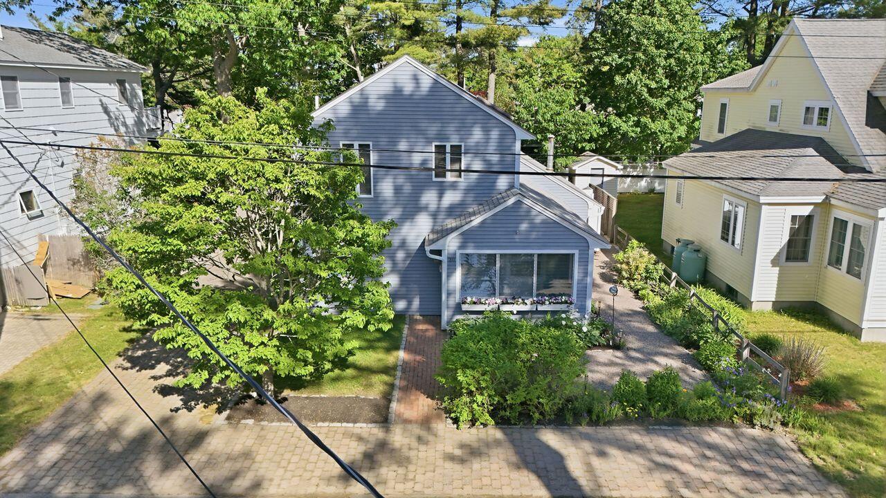 main property photo 40