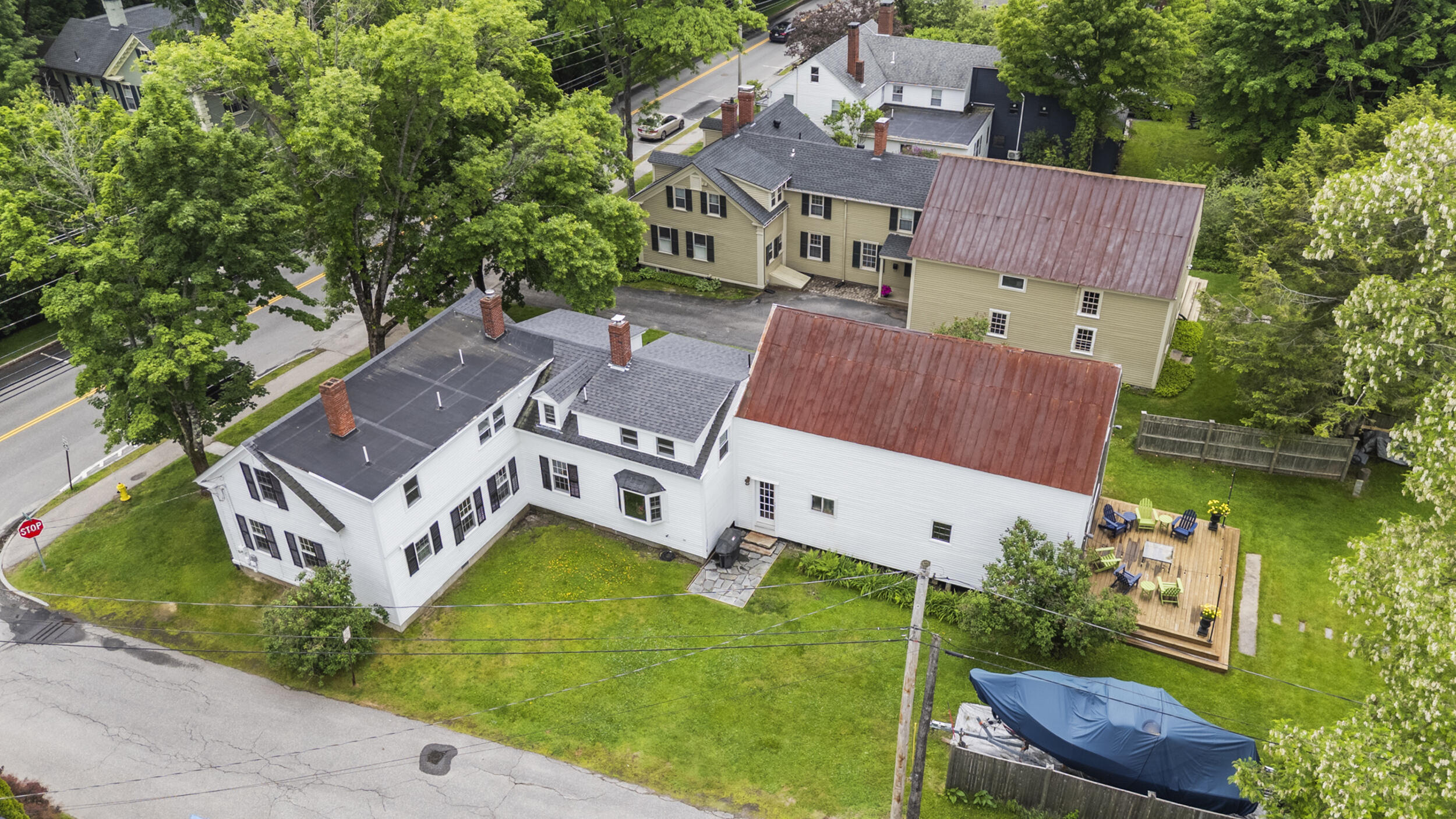 main property photo 7