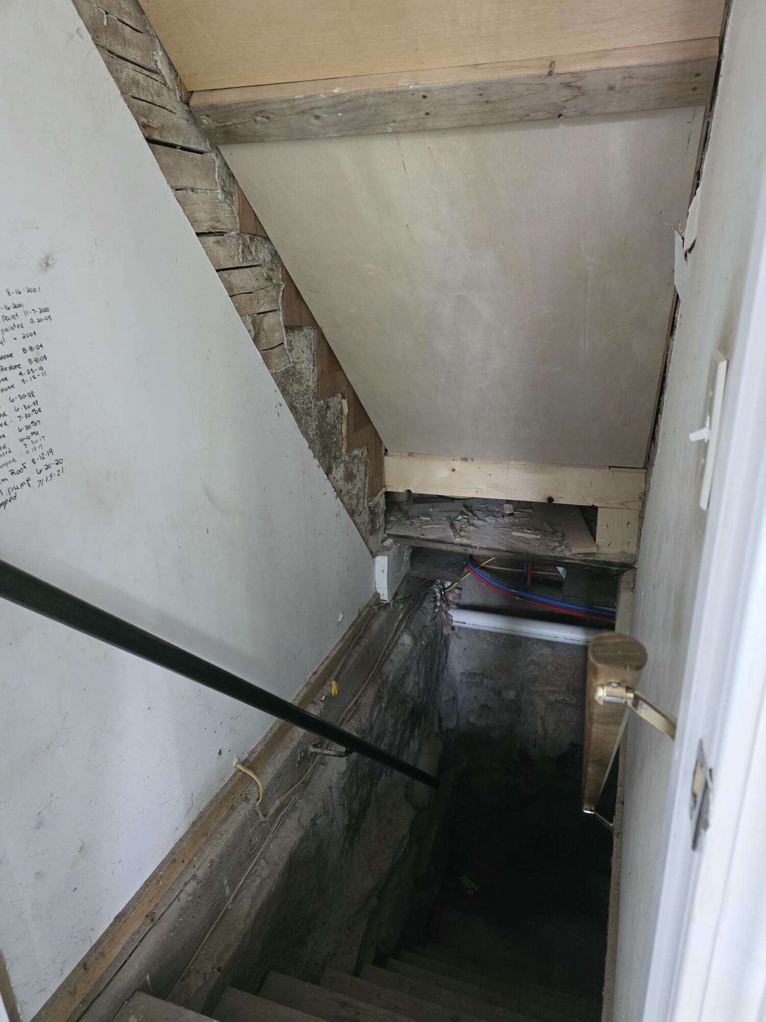 main property photo 40