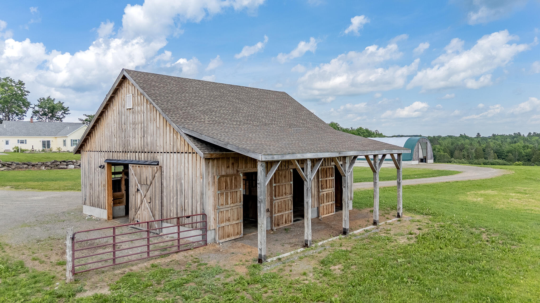 main property photo 14