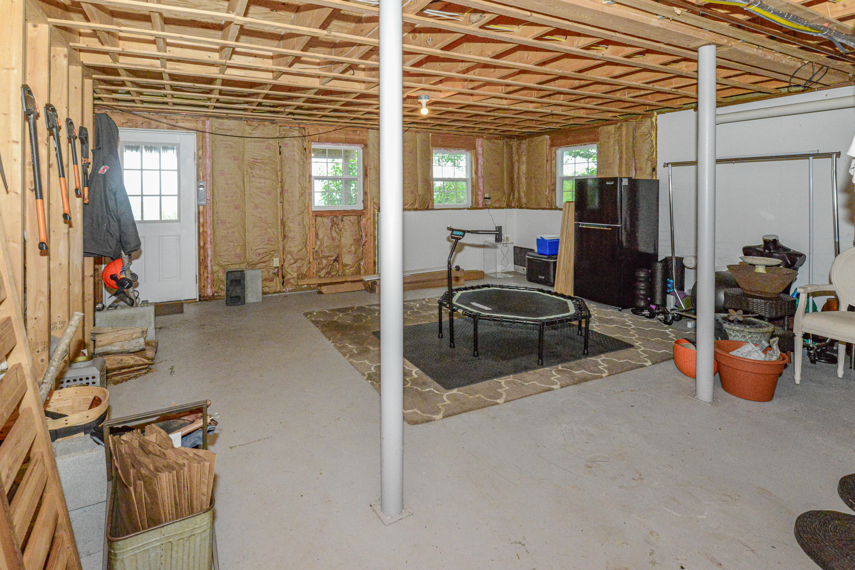 main property photo 79