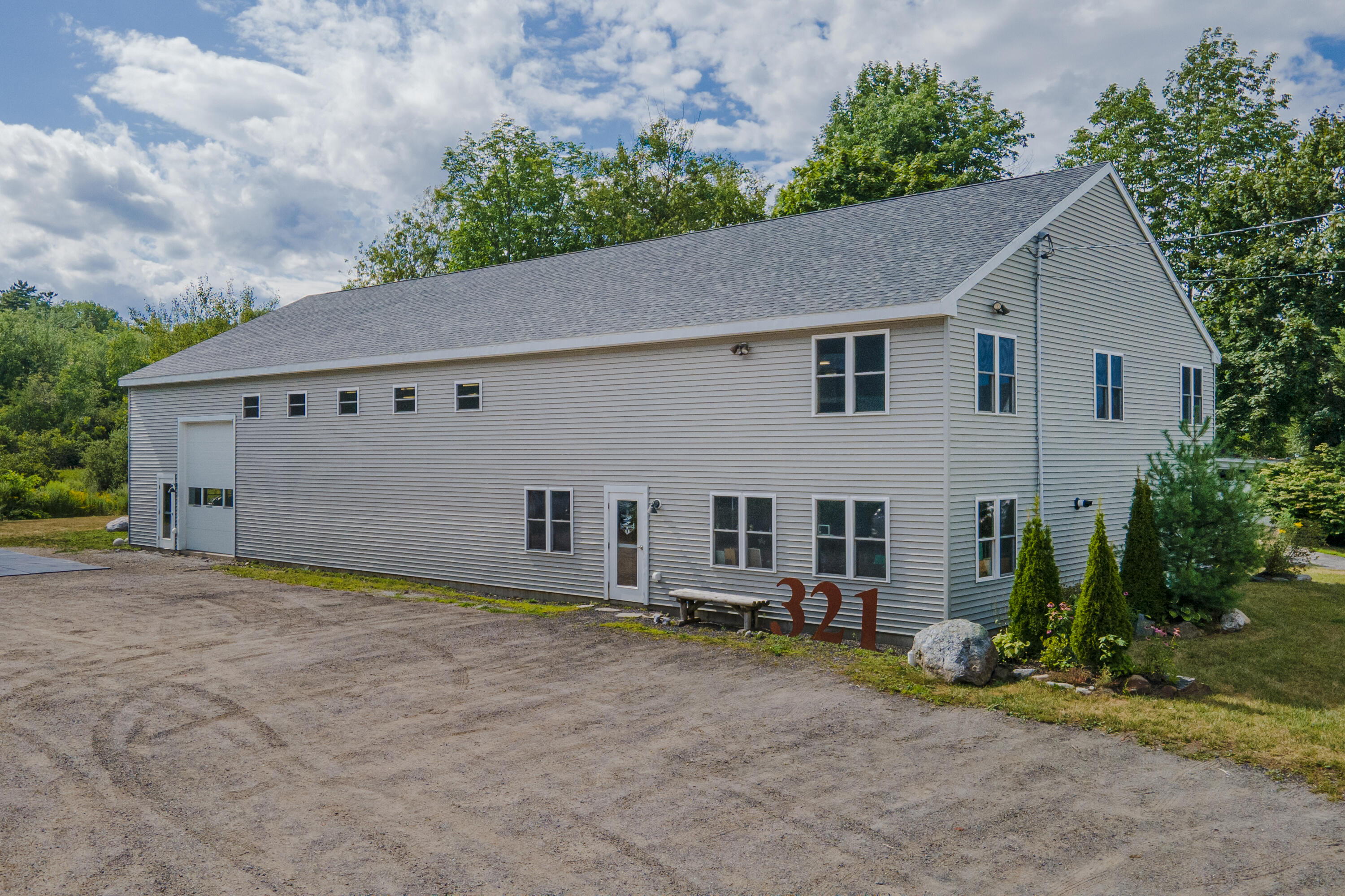 main property photo 22