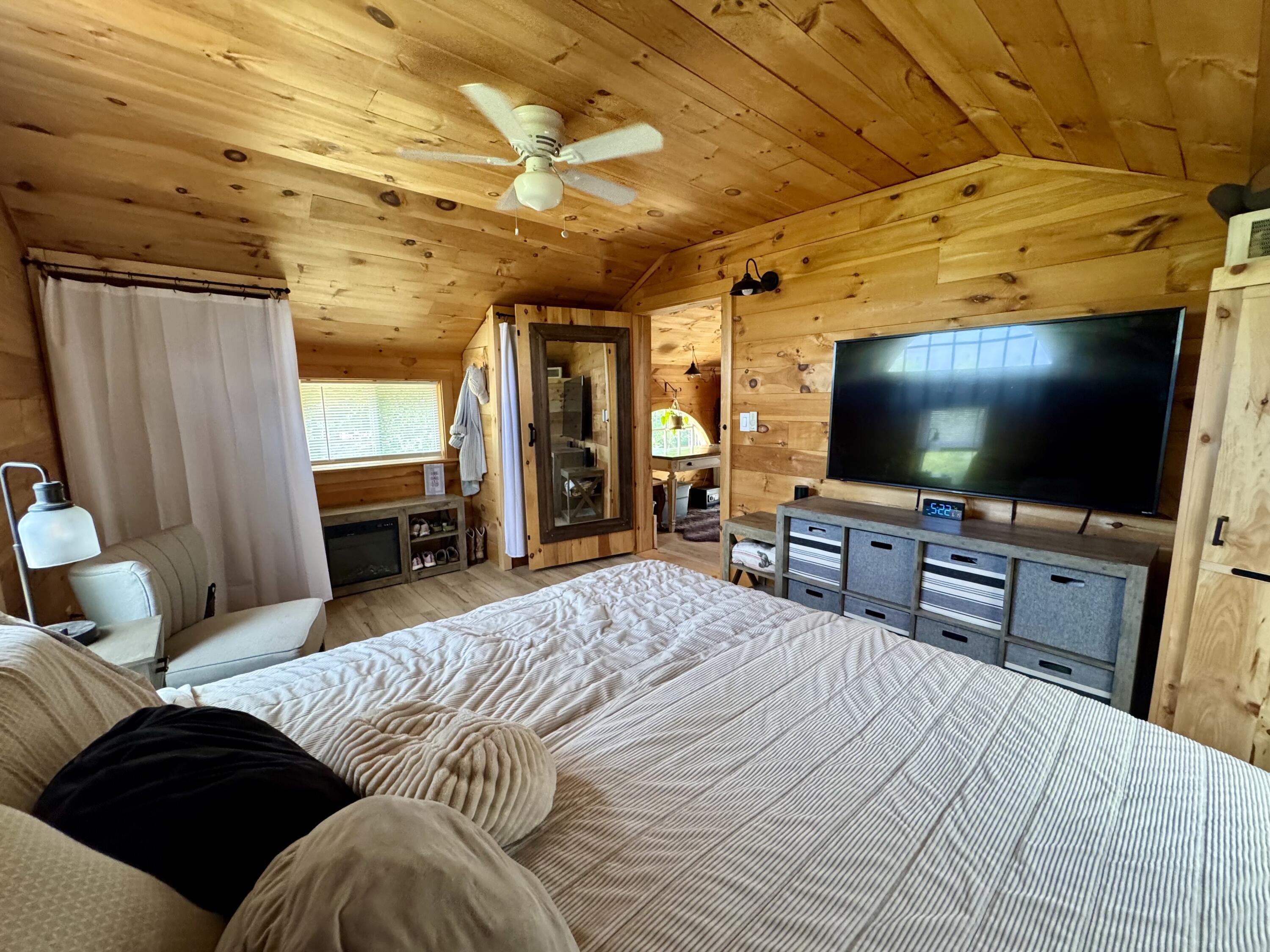 main property photo 38