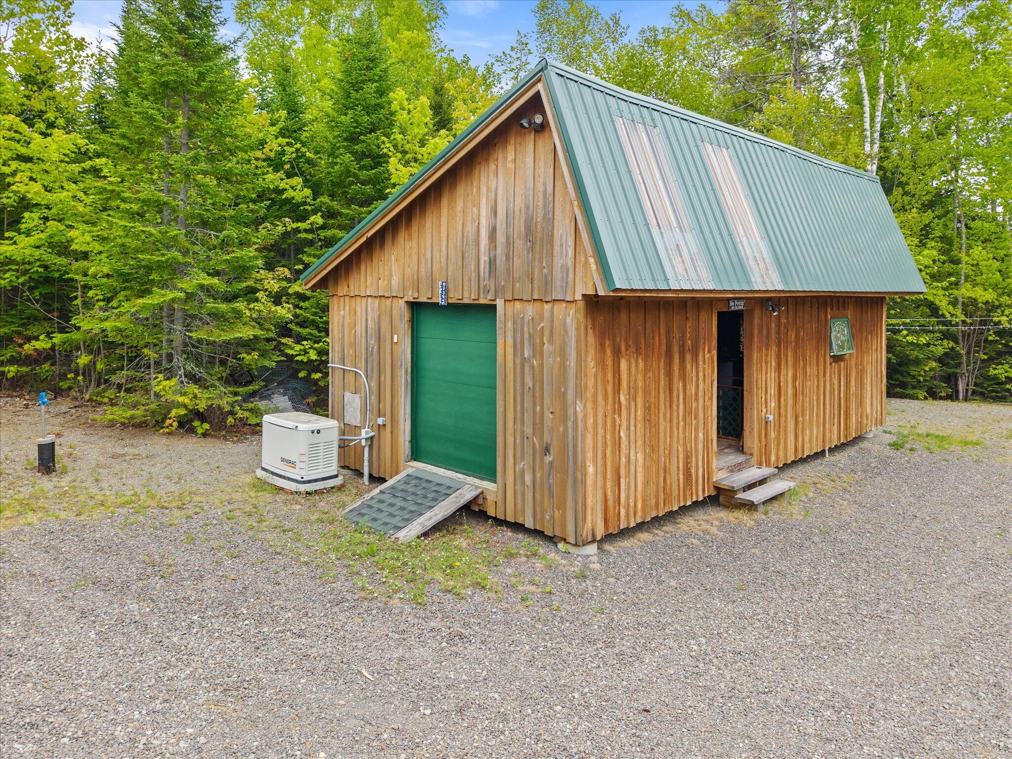 main property photo 39