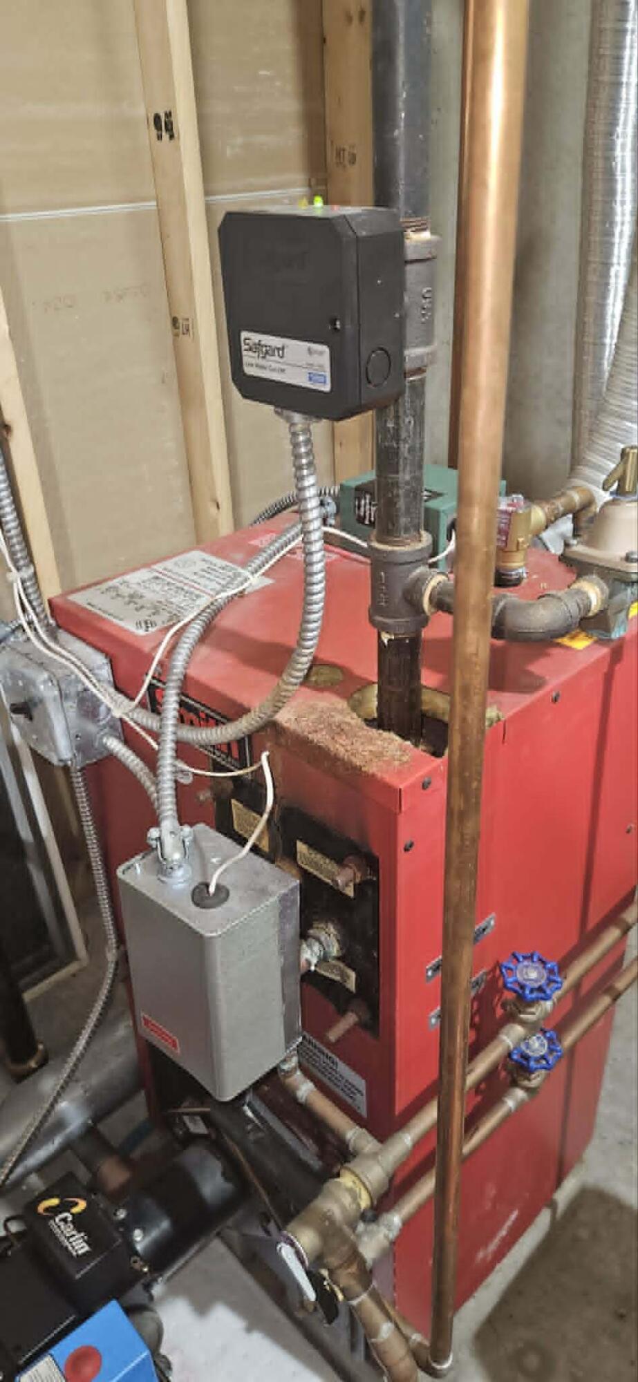 main property photo 33