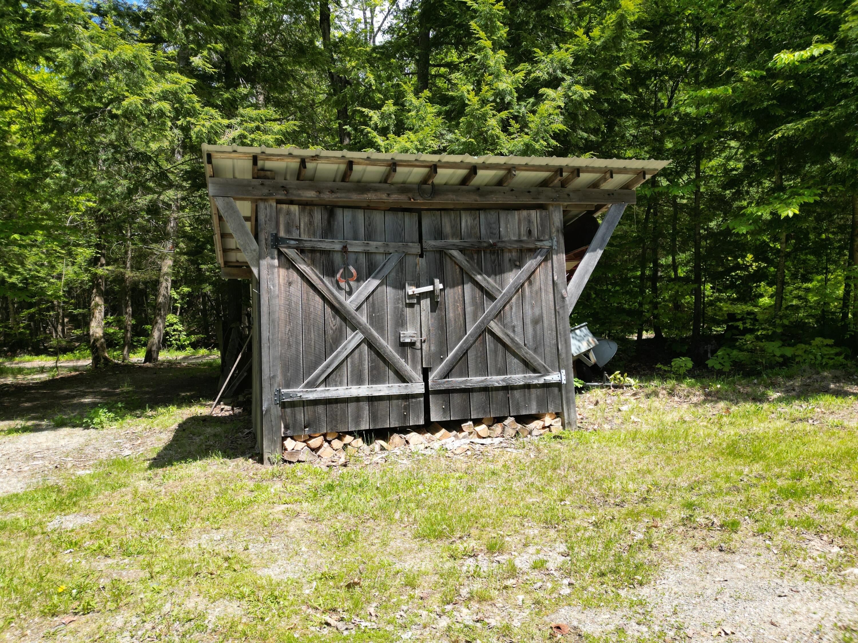 main property photo 35