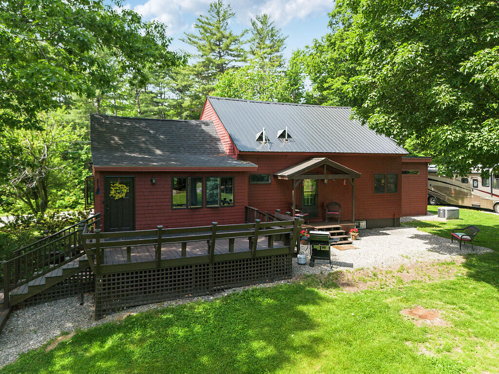 main property photo 4
