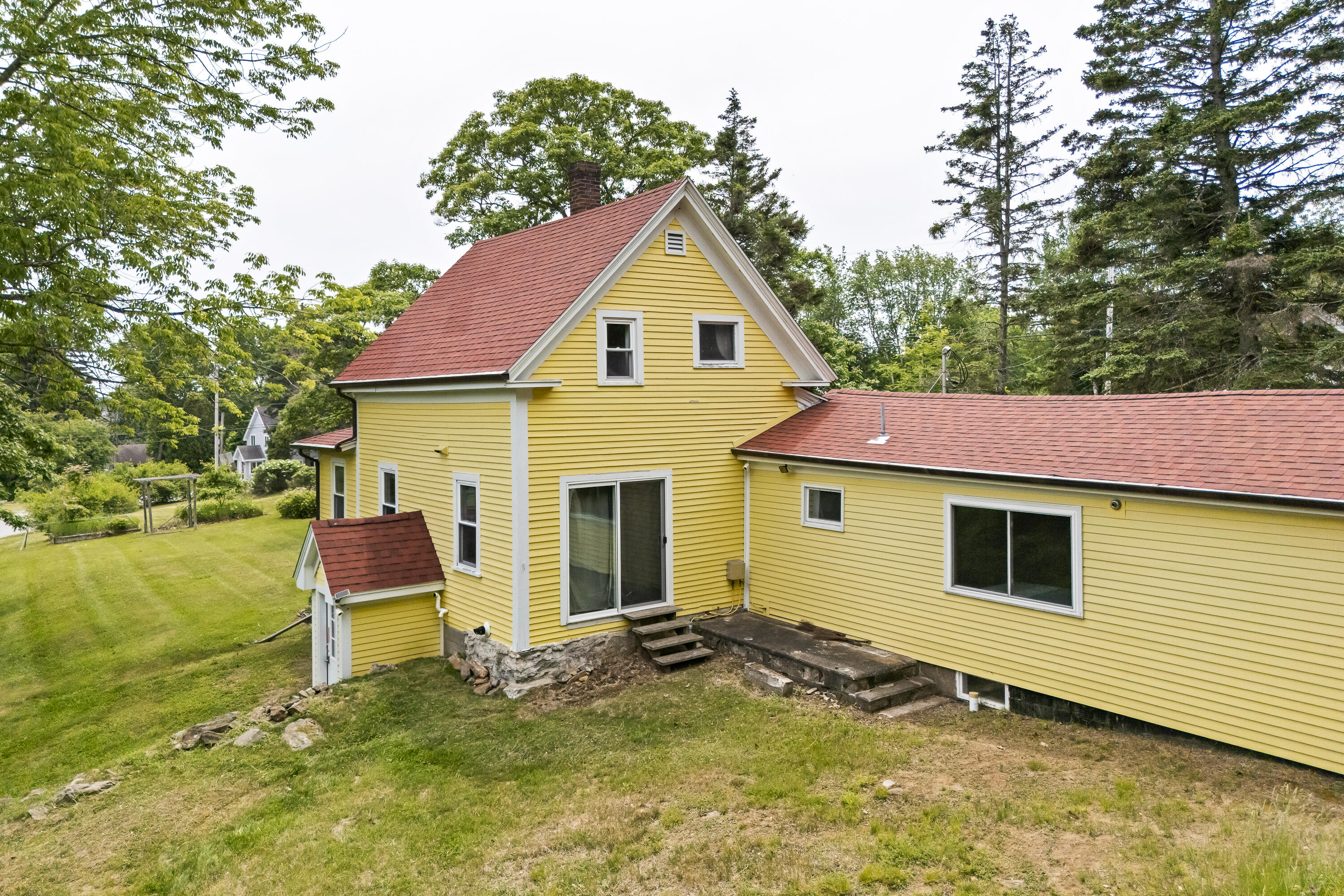 main property photo 7