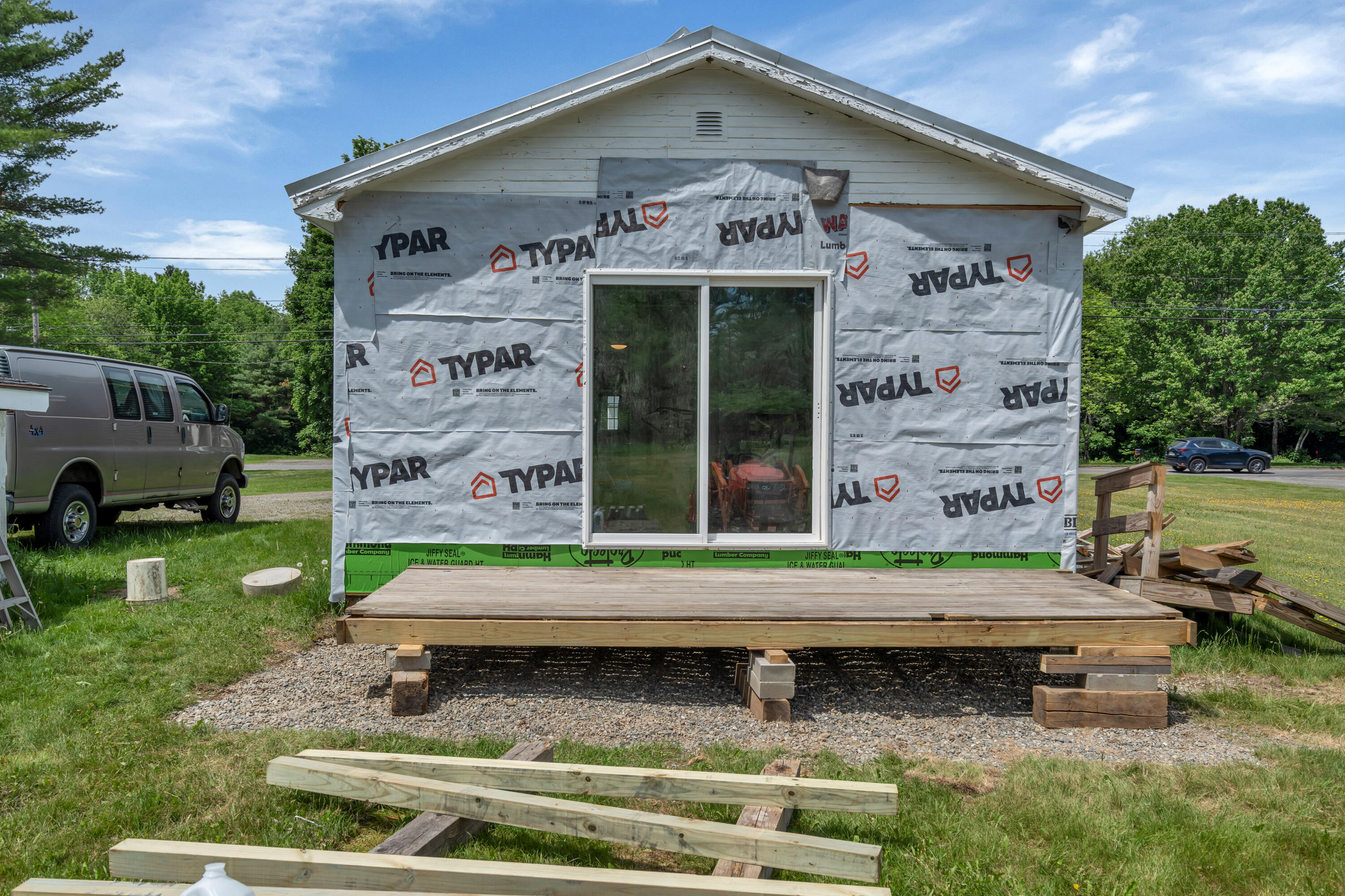 main property photo 29