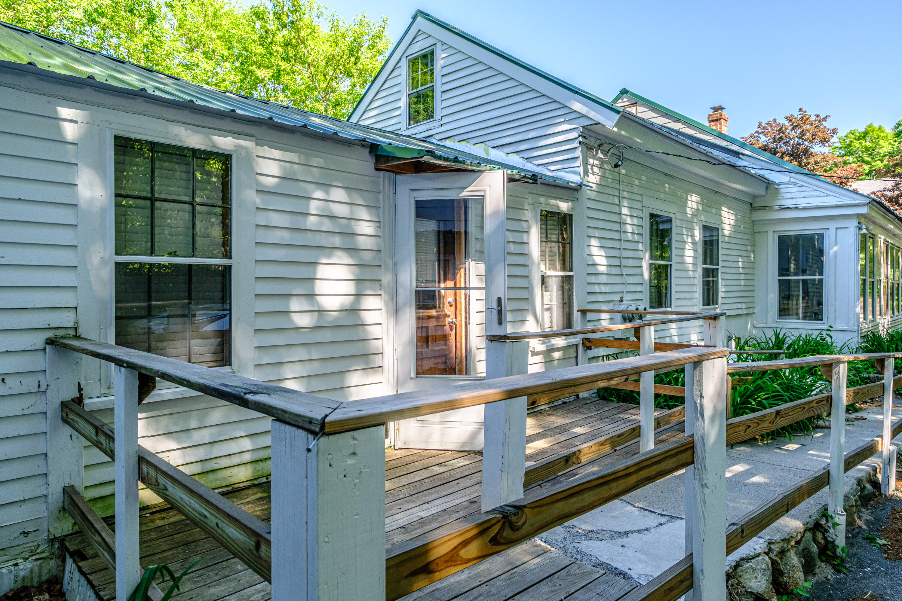 main property photo 18