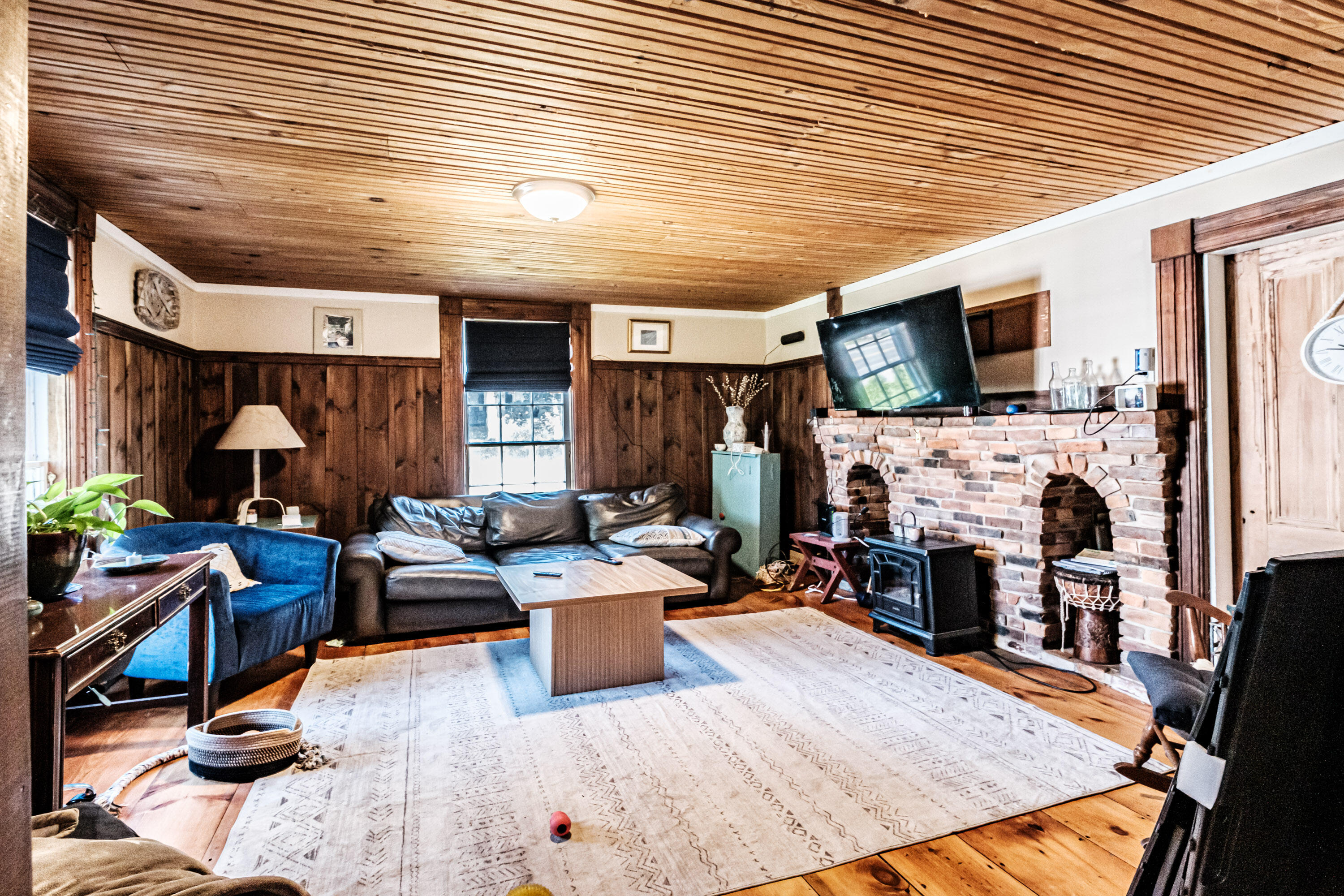 main property photo 49