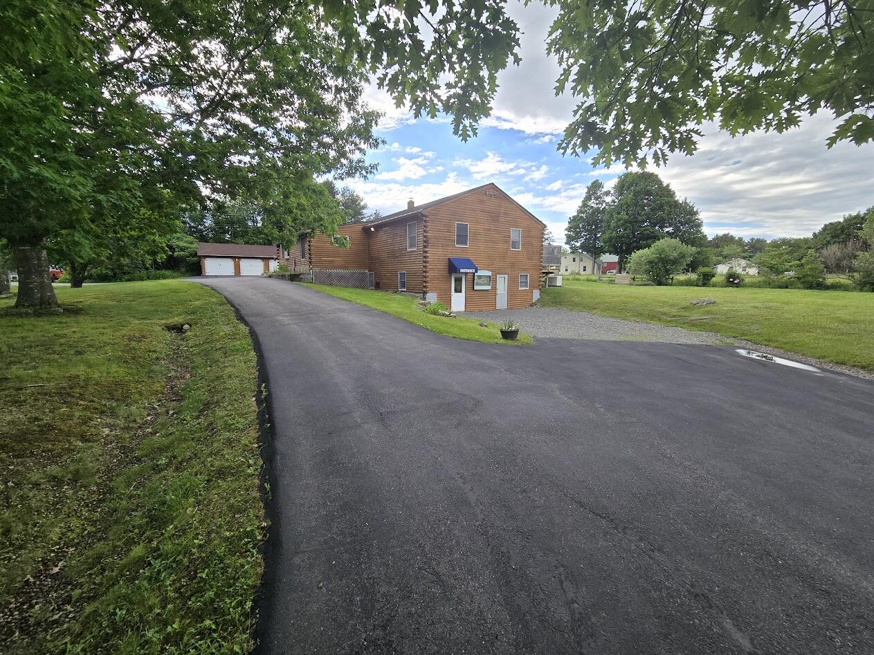 main property photo 41