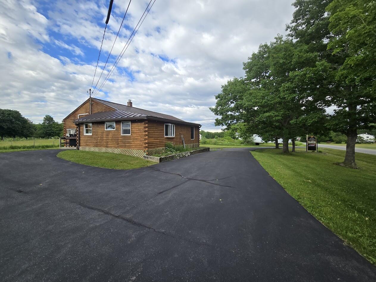 main property photo 43