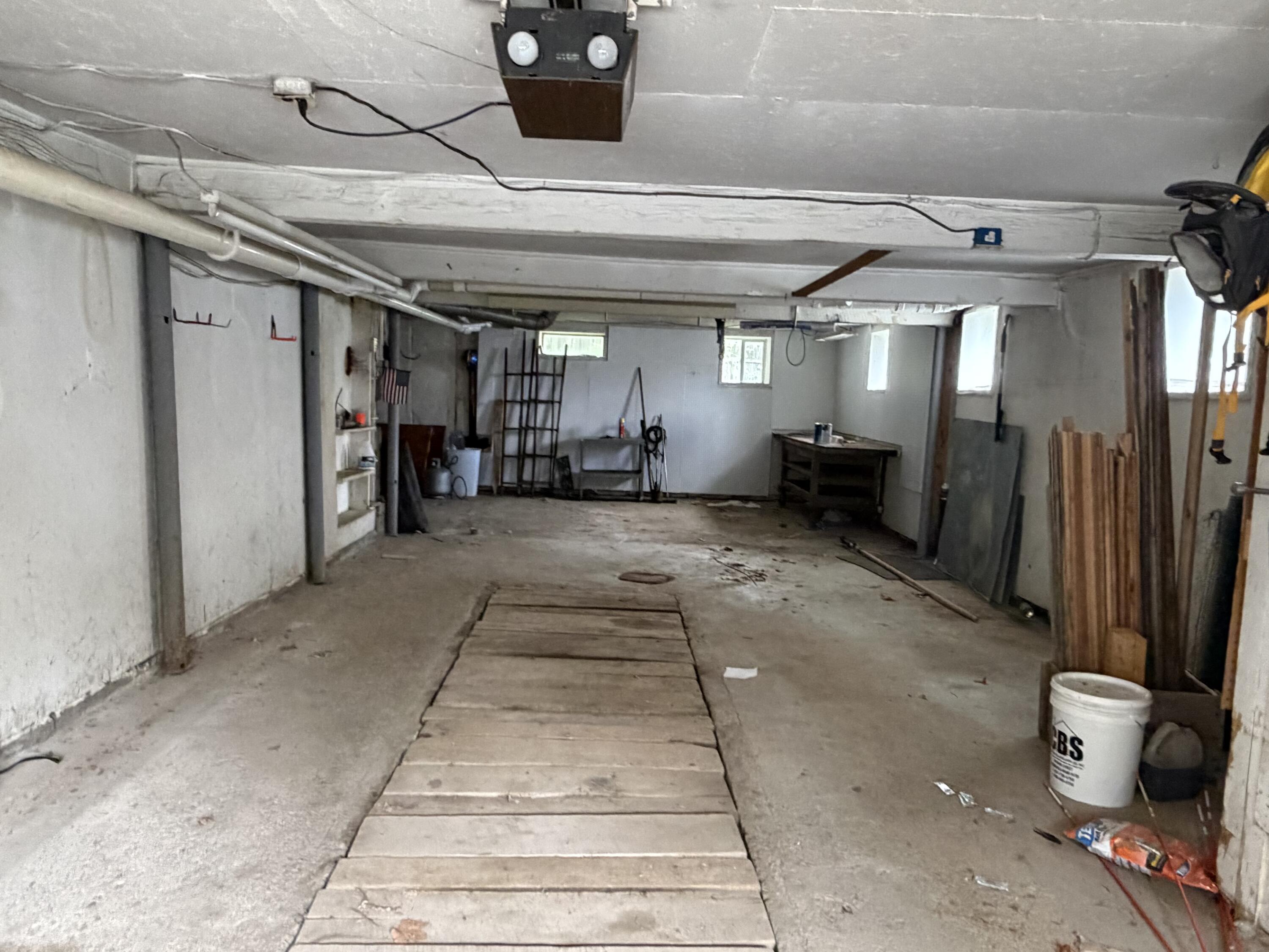 main property photo 49